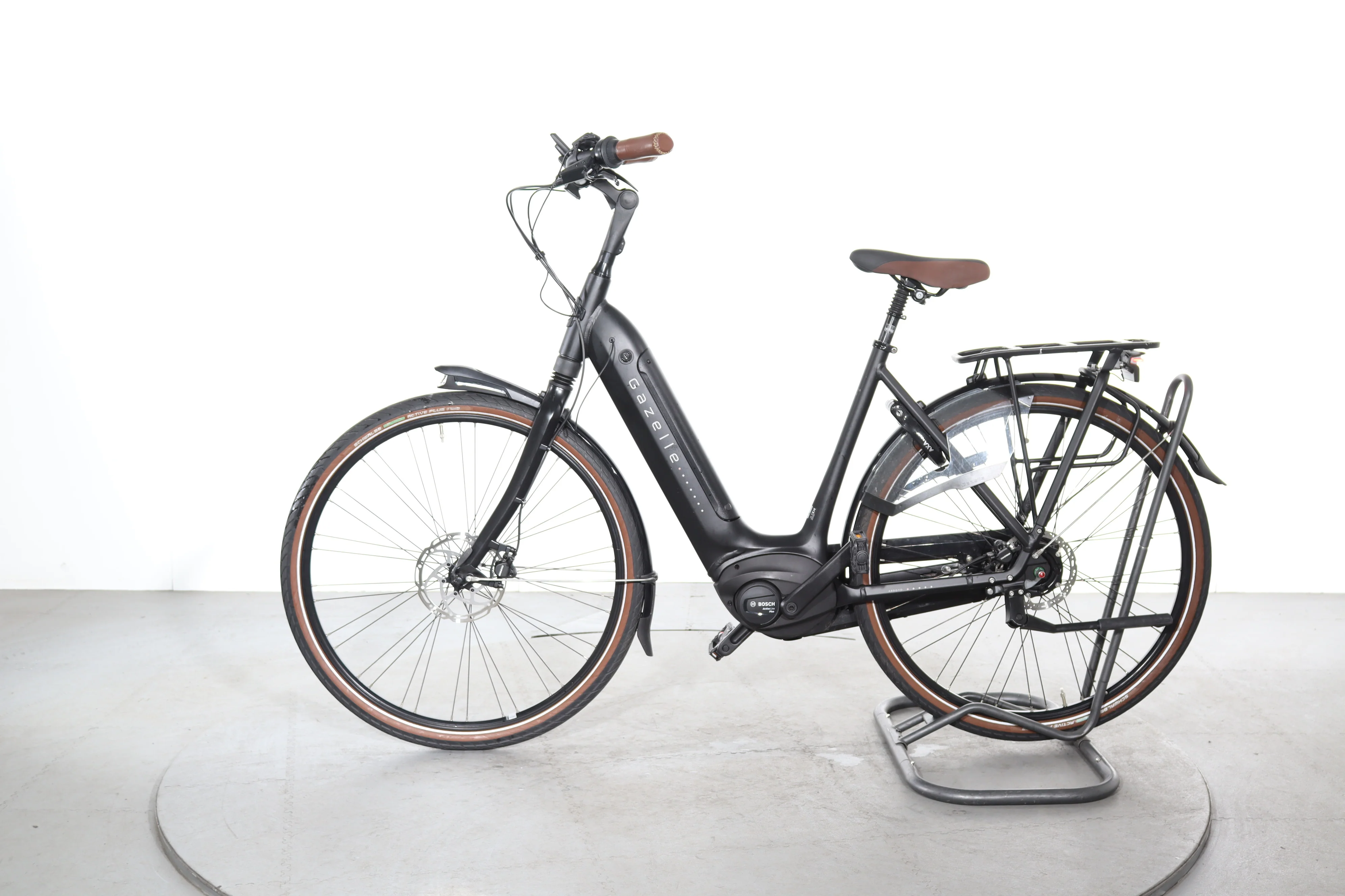 Gazelle Arroyo C8 - Image 4