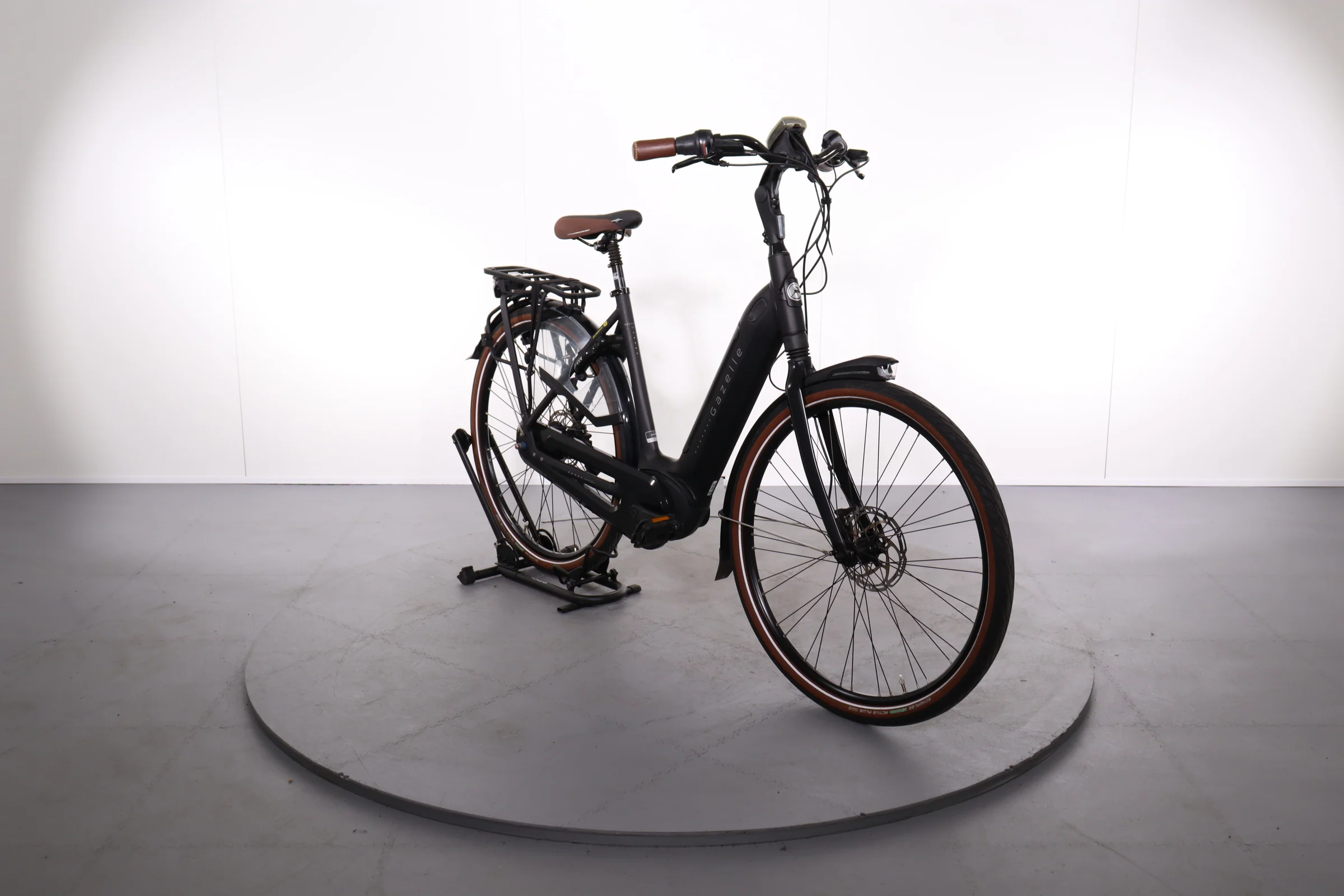 Gazelle Grenoble C8 HMB Connect - Image 2