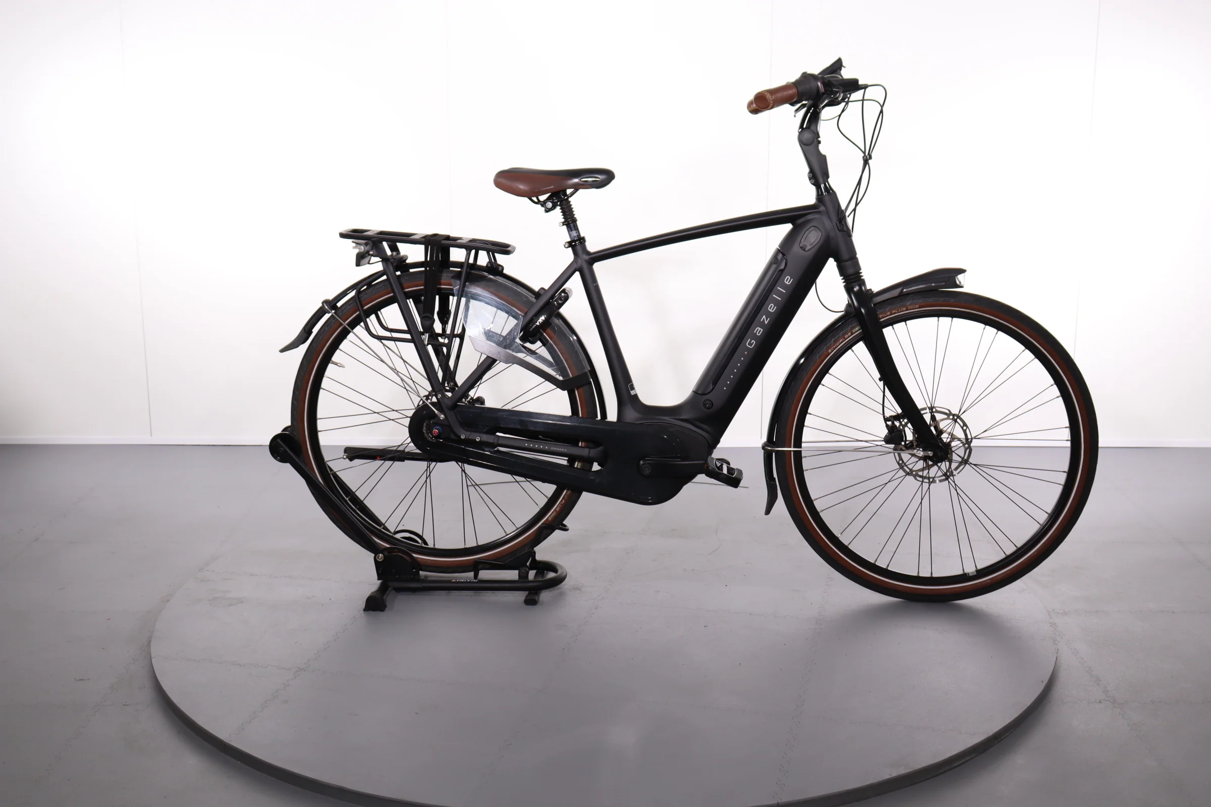 Gazelle Grenoble c8 hmb