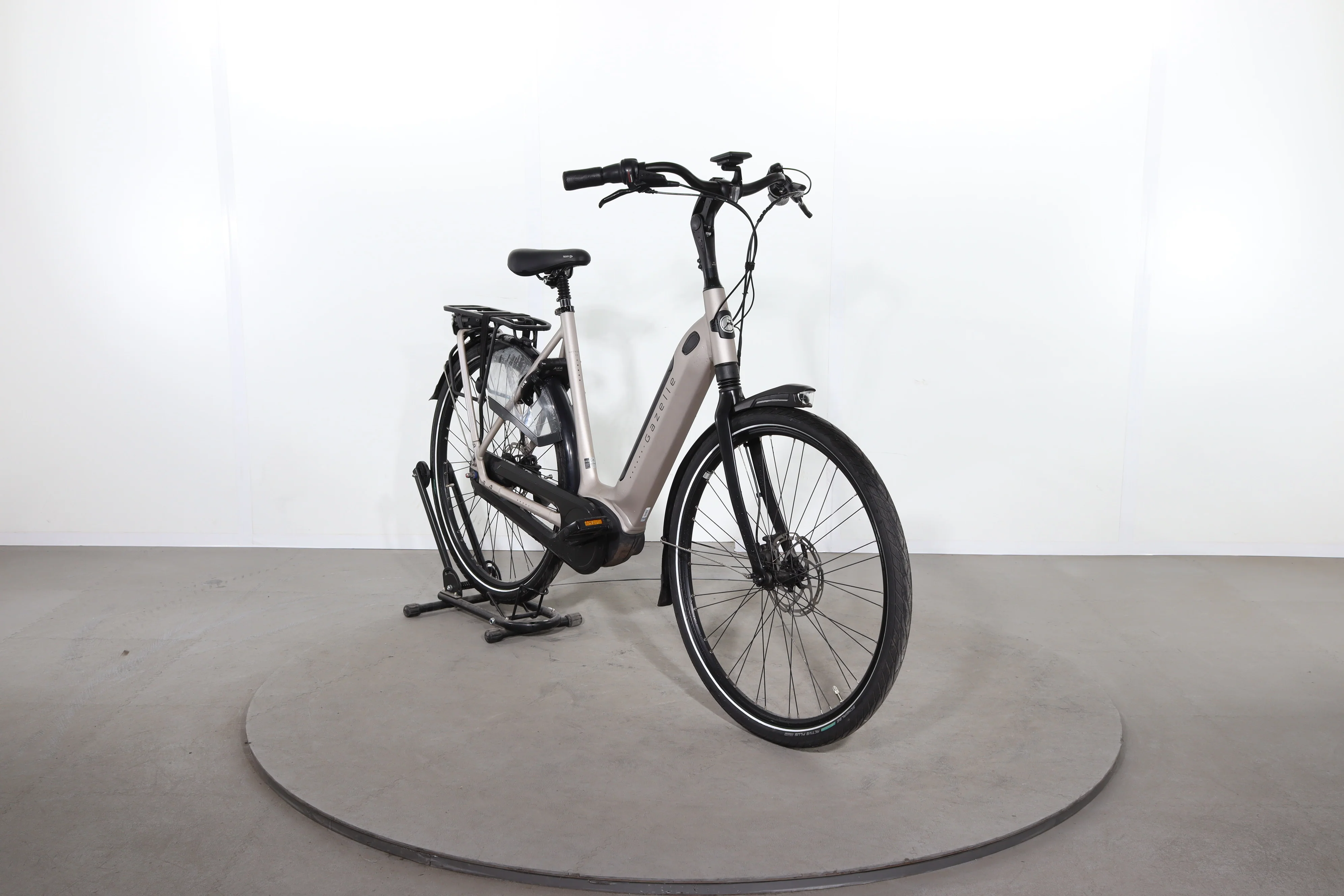 Gazelle GRENOBLE C8 - Image 2