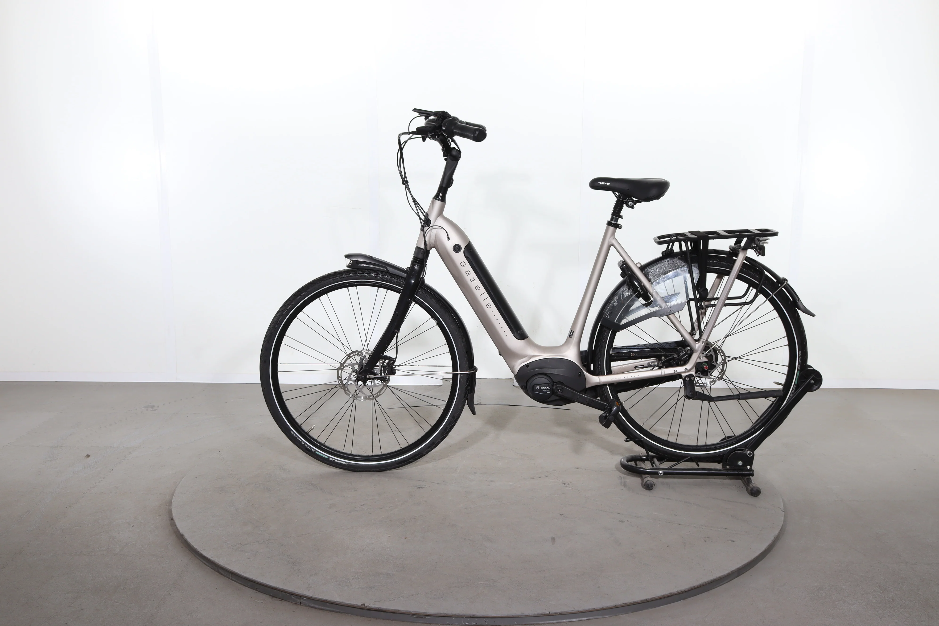 Gazelle GRENOBLE C8 - Image 4
