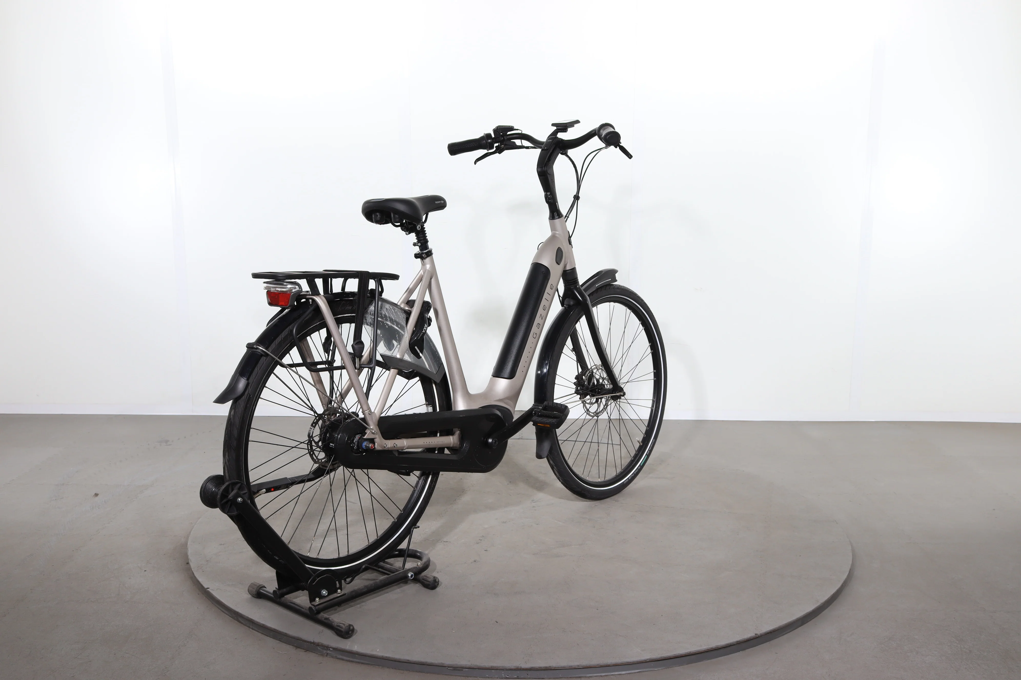 Gazelle GRENOBLE C8 - Image 6