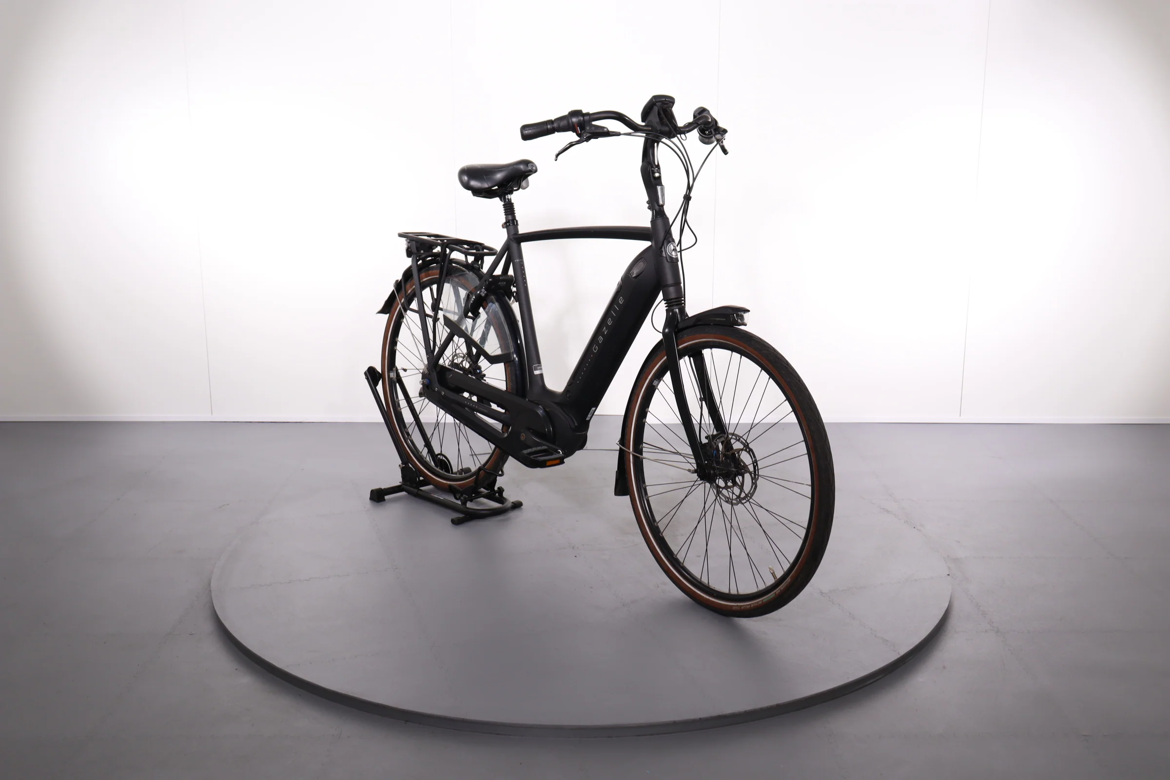 Gazelle GRENOBLE C8 - Image 2