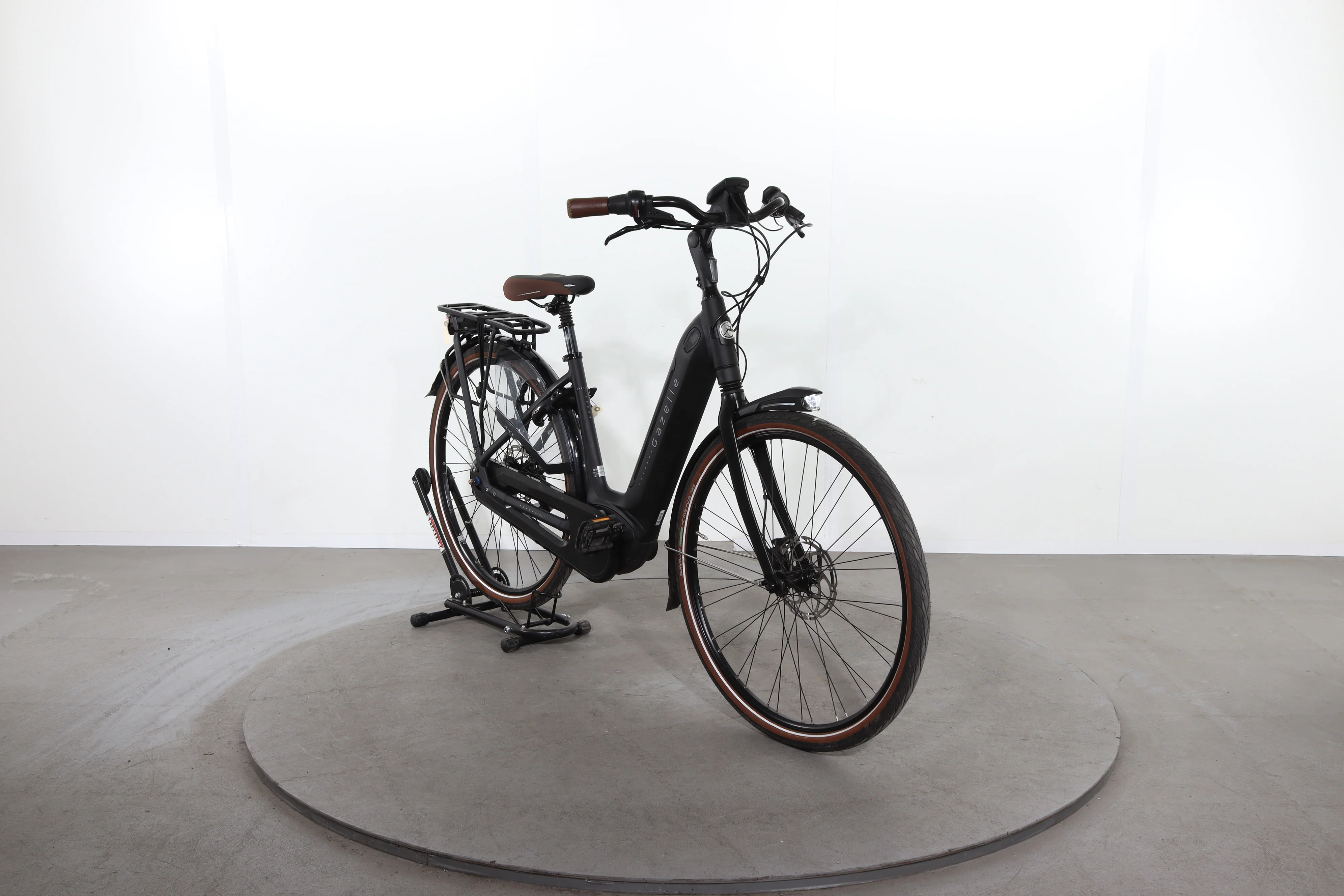 Gazelle Grenoble C8 - Image 2