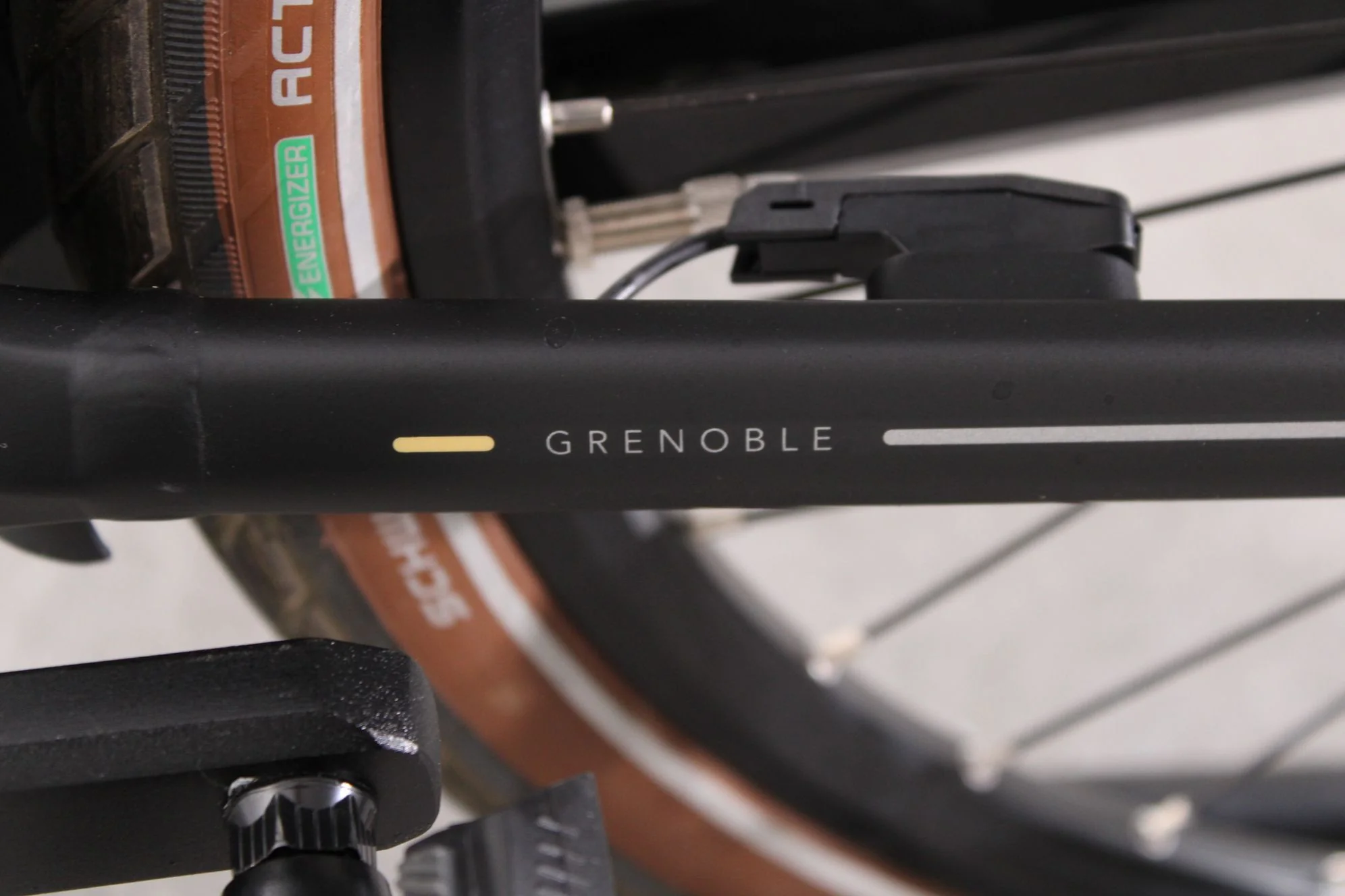 Gazelle Grenoble C8 - Image 11