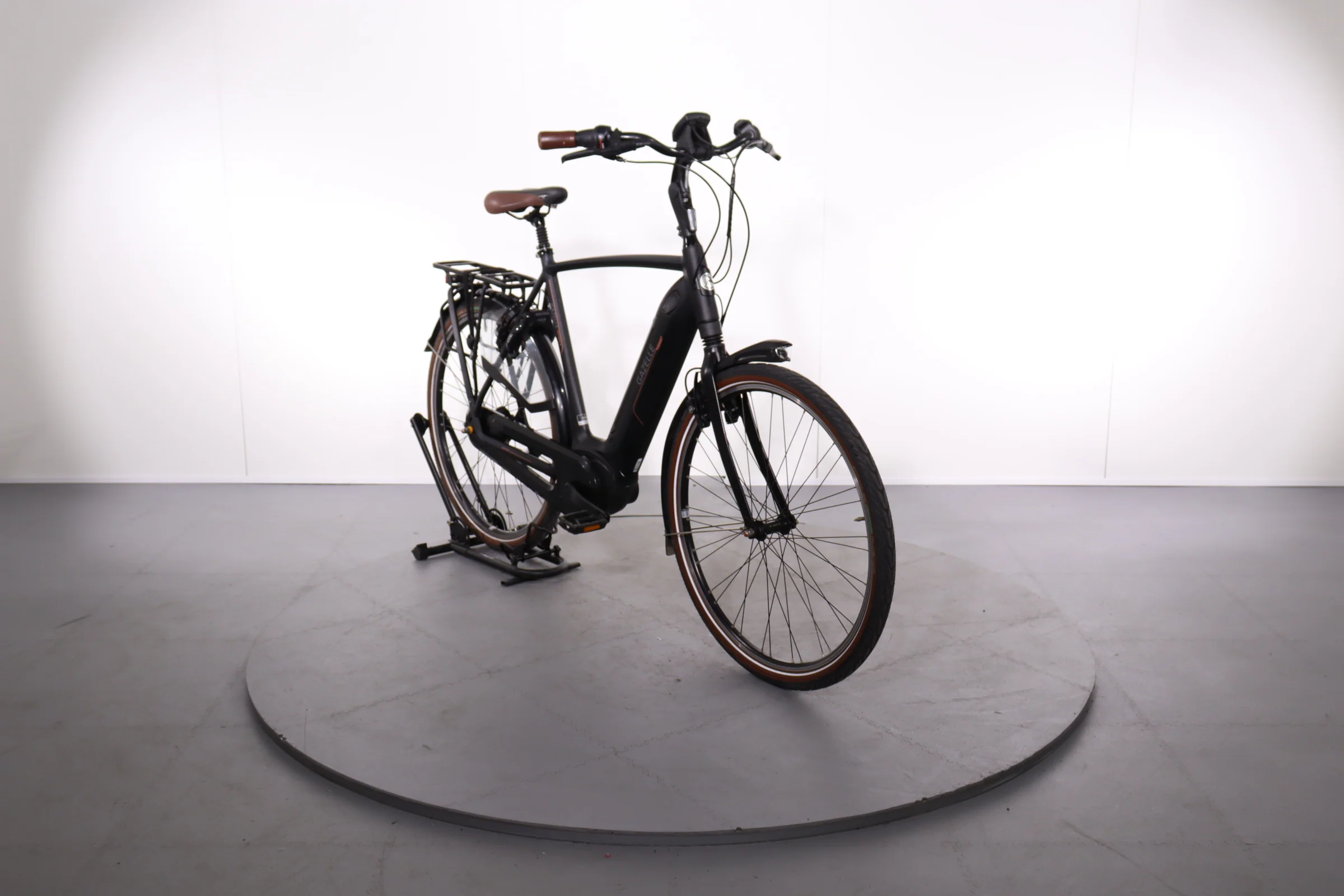 Gazelle GRENOBLE C8 - Image 2