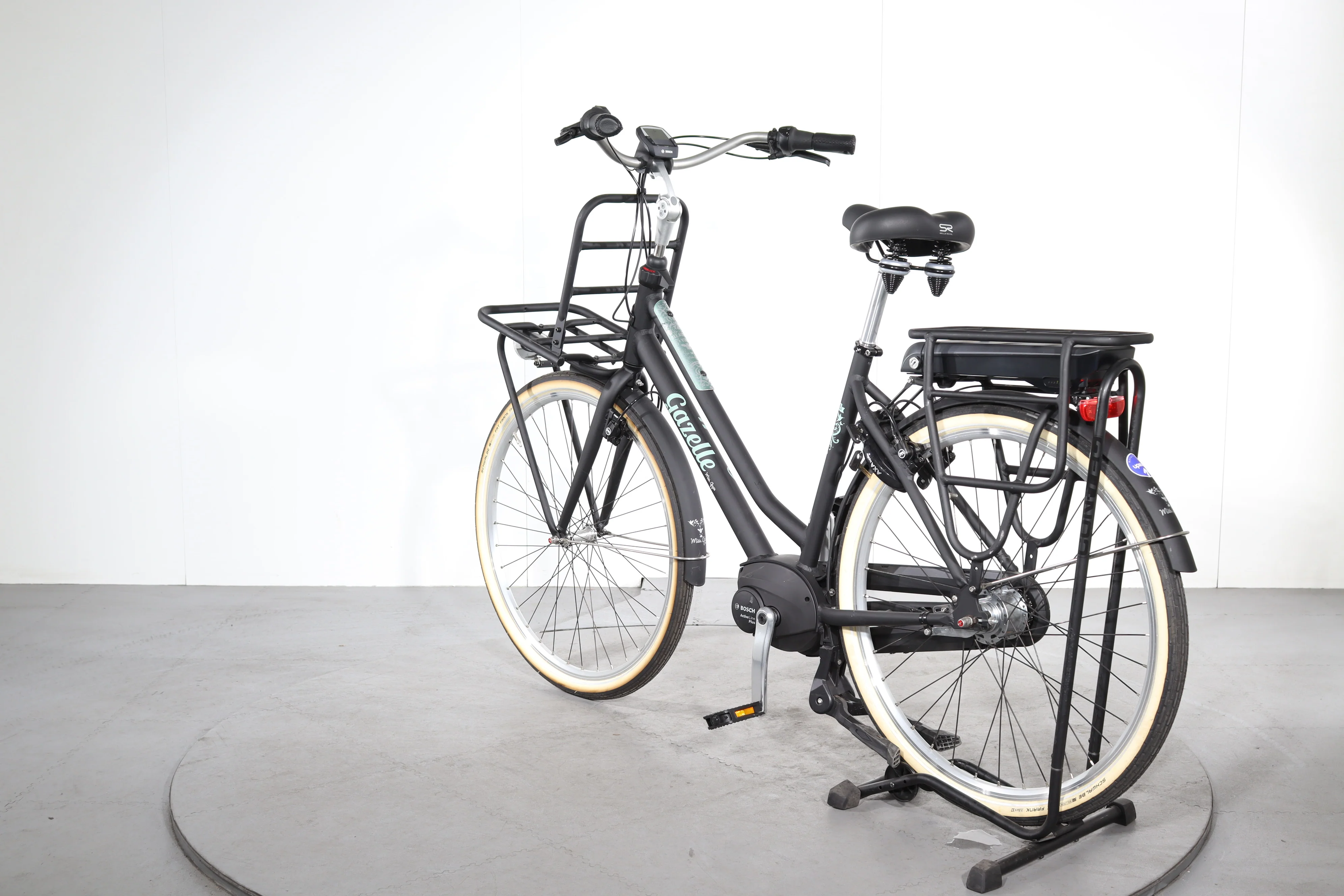 Gazelle Miss Grace - Image 5