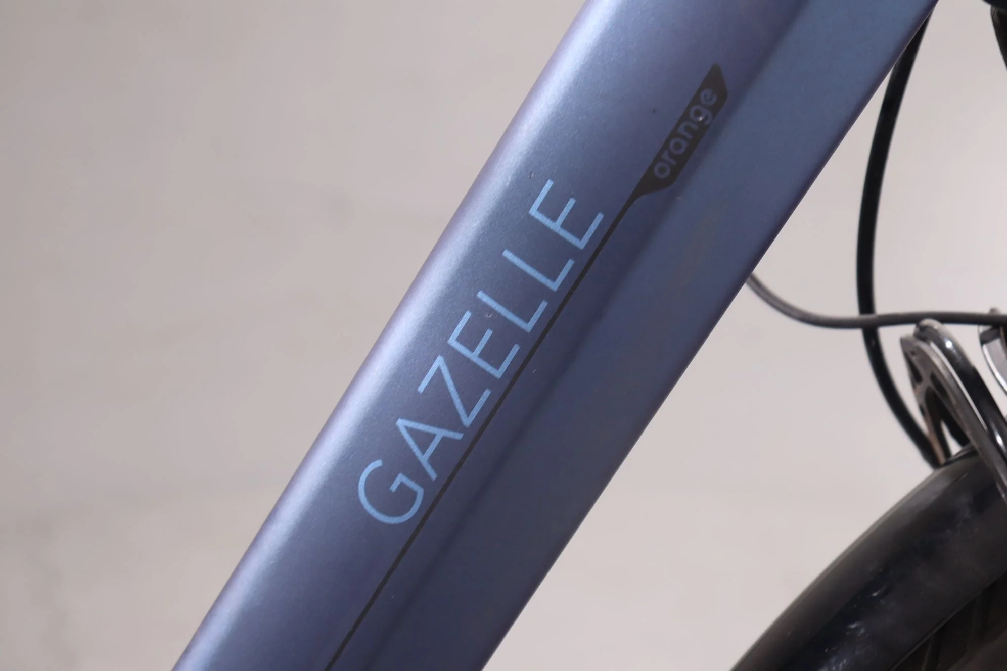 Gazelle Orange c310 hmb - Image 15