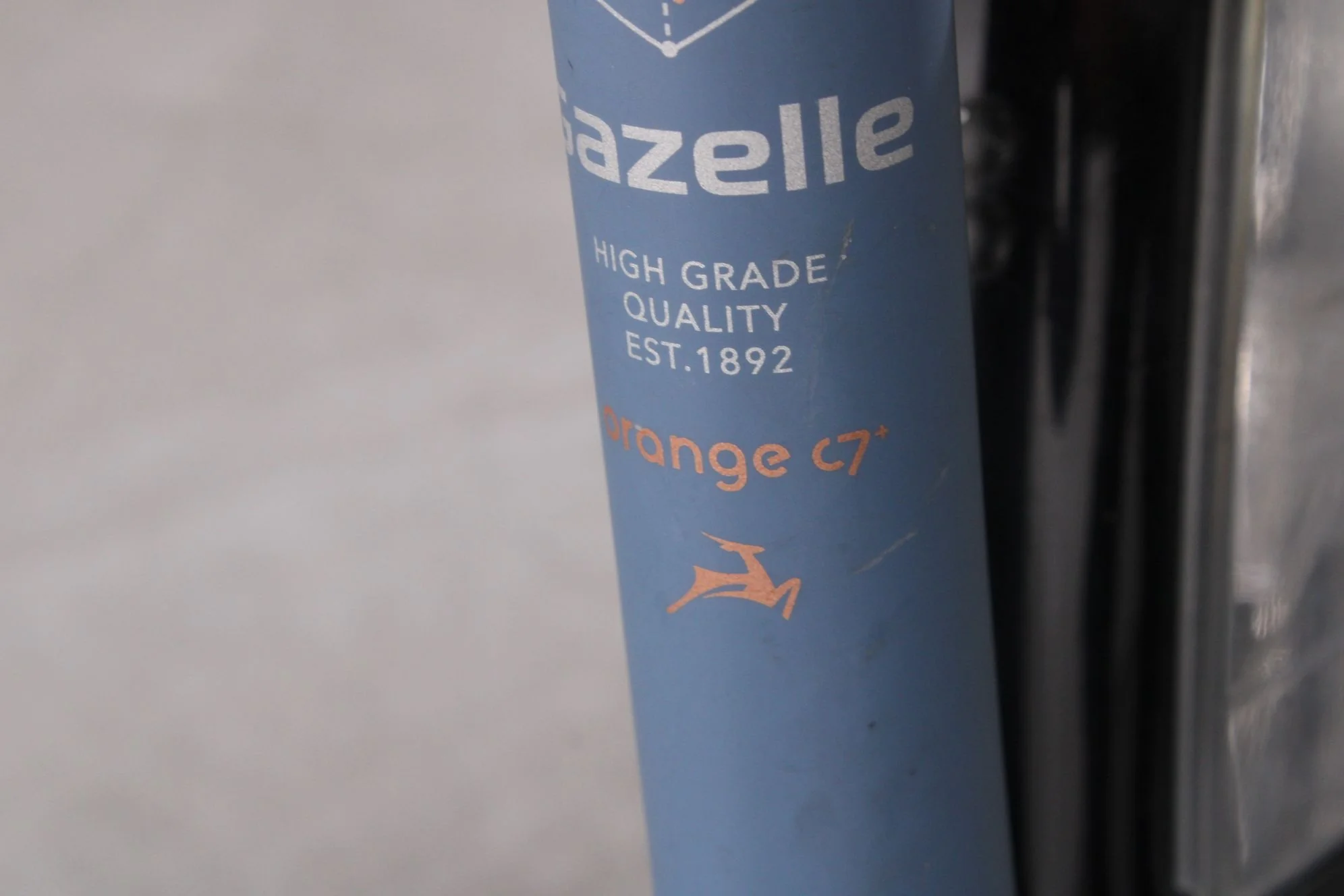 Gazelle Orange C7+ HMB - Image 11