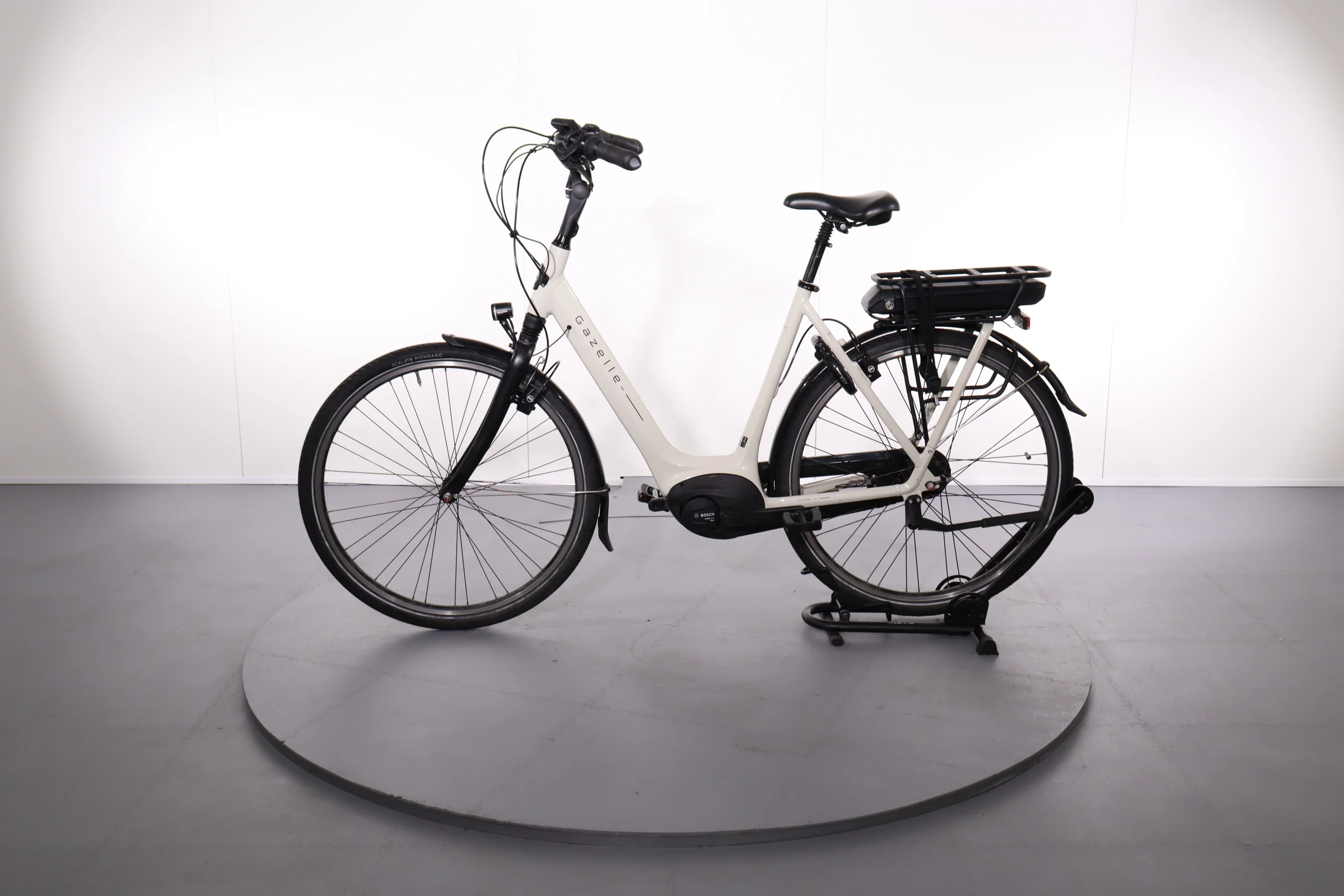 Gazelle ORANGE C8 HMB - Image 4