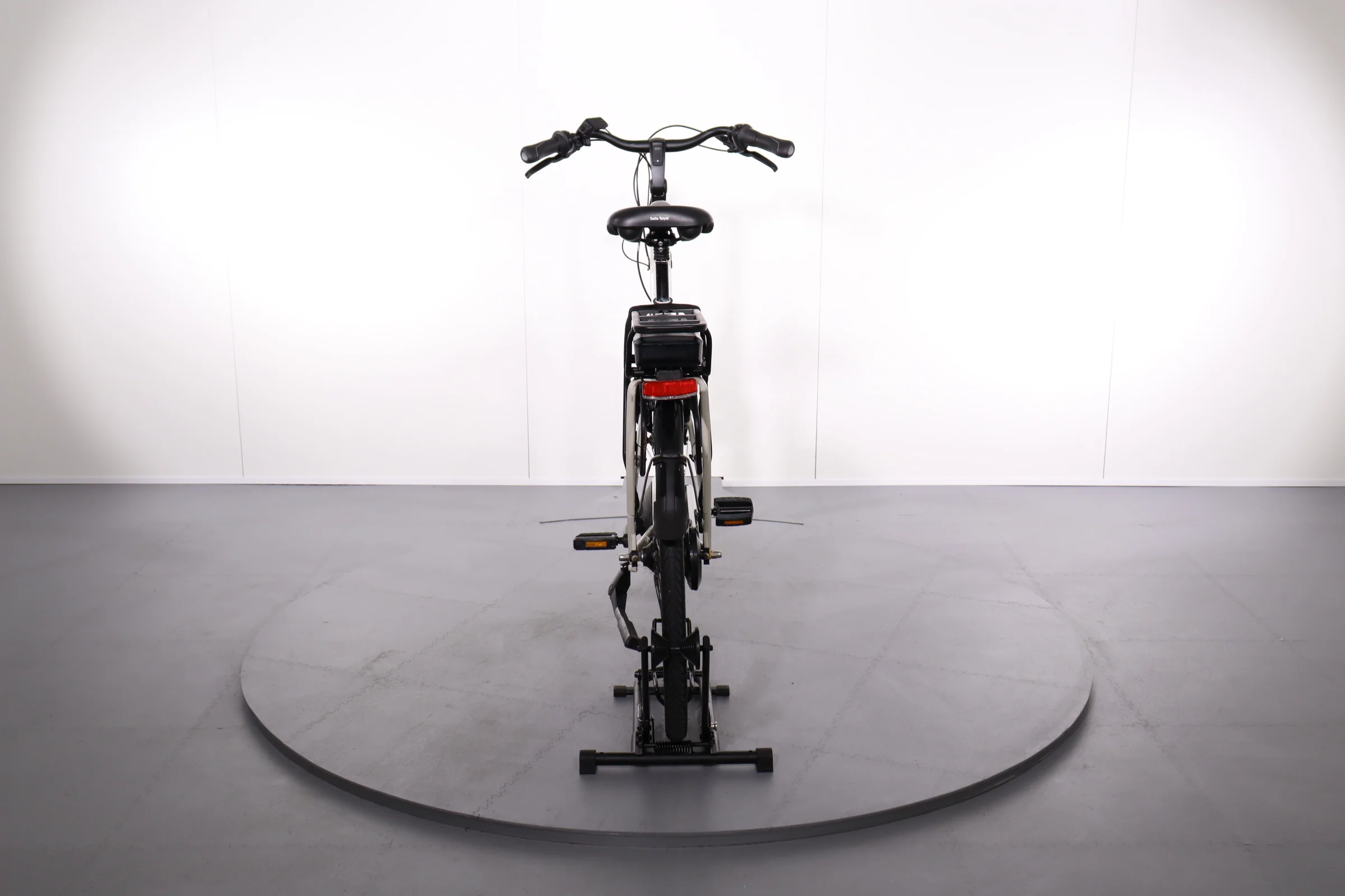 Gazelle ORANGE C8 HMB - Image 6
