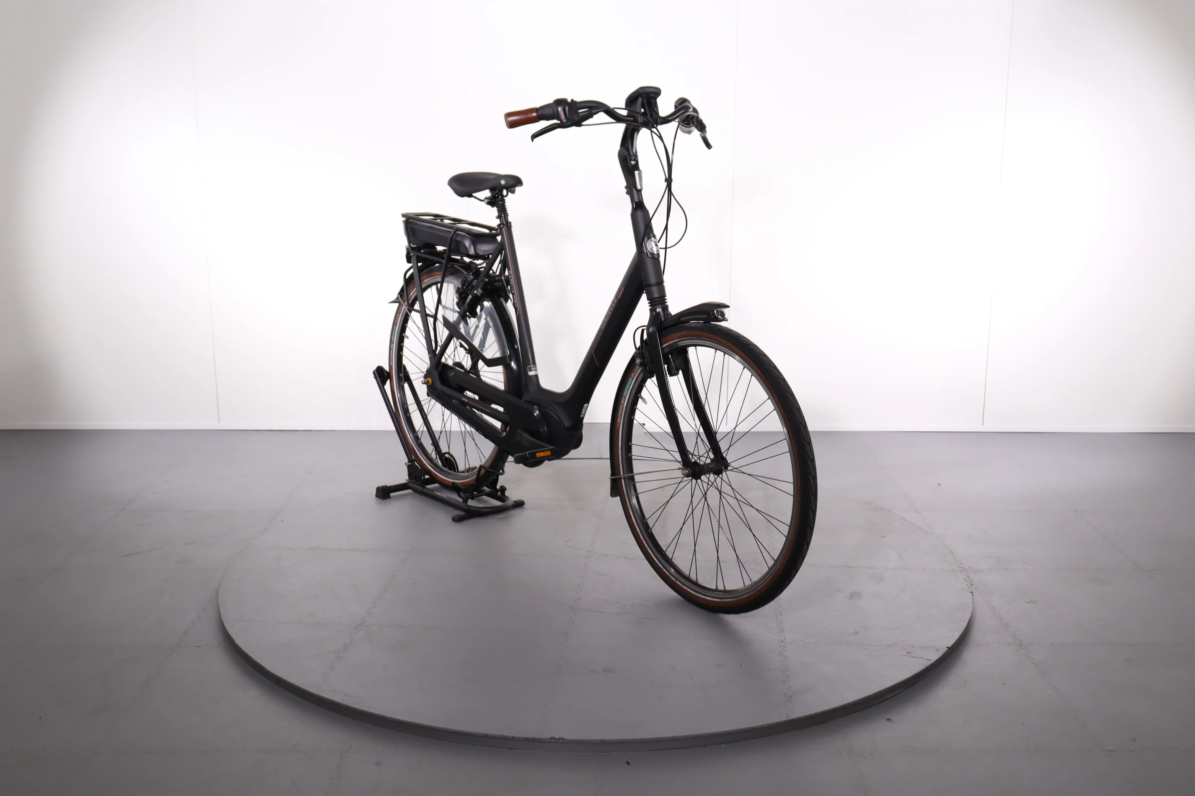 Gazelle ORANGE C8 HMB - Image 2