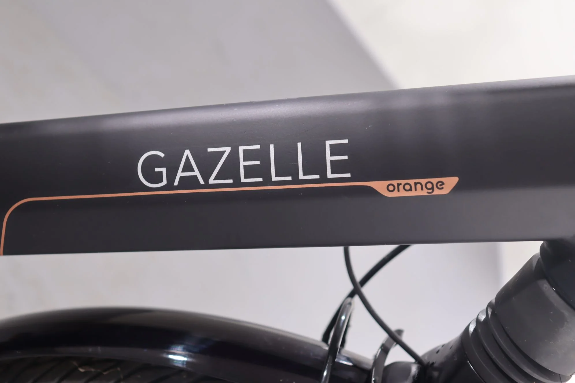 Gazelle ORANGE C8 HMB - Image 8