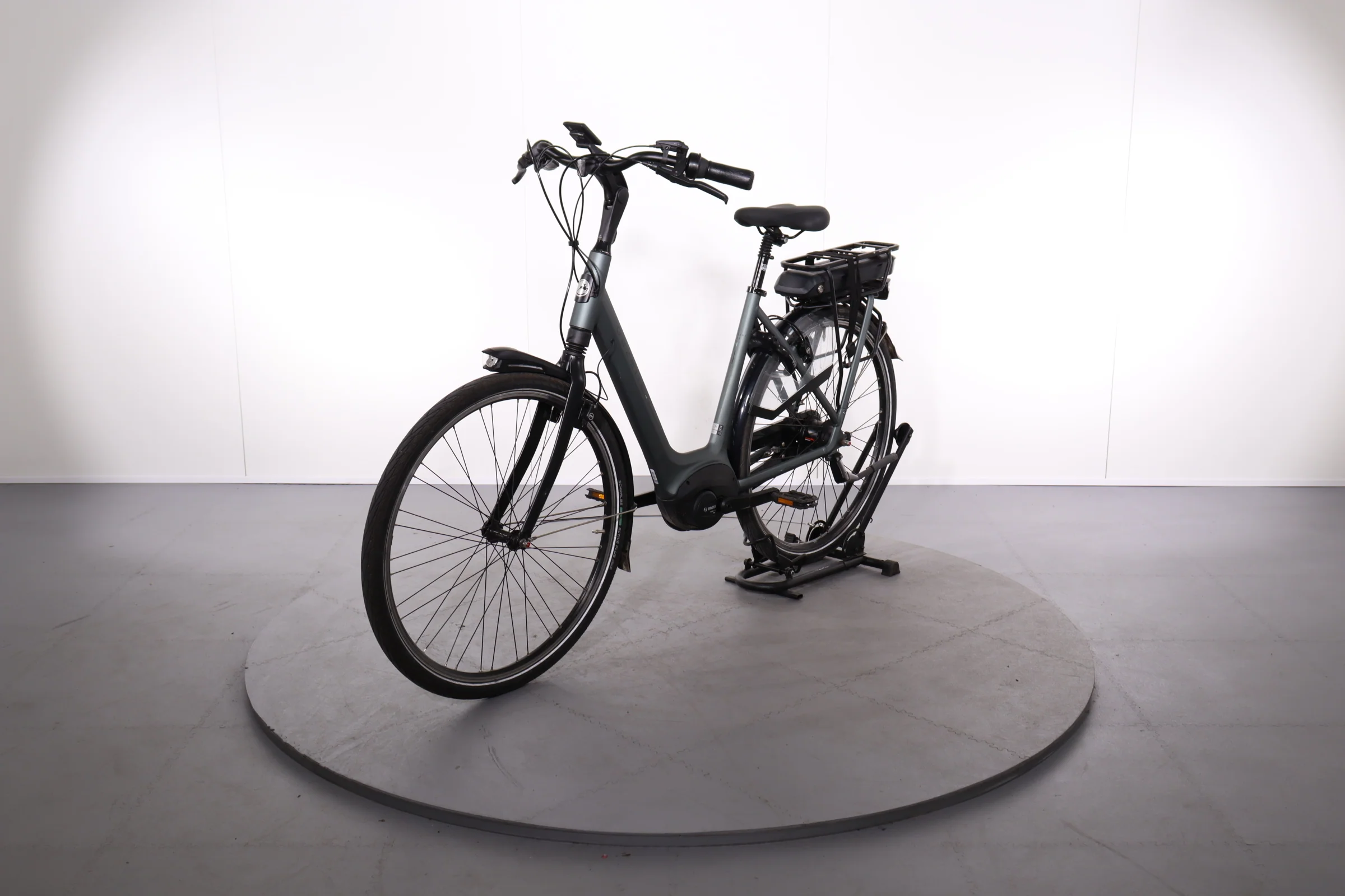 Gazelle Orange C8 - Image 3