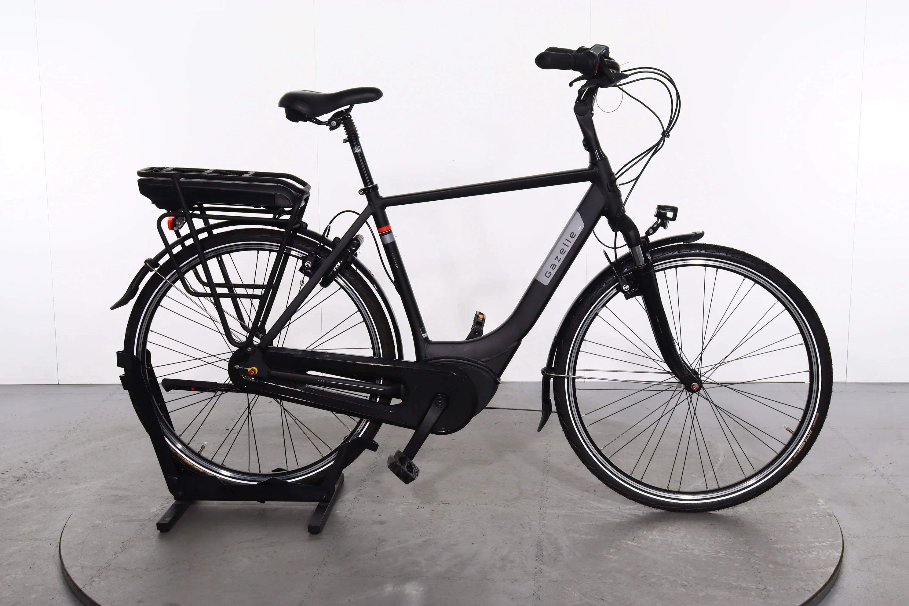 Gazelle Paris C7+ HMB