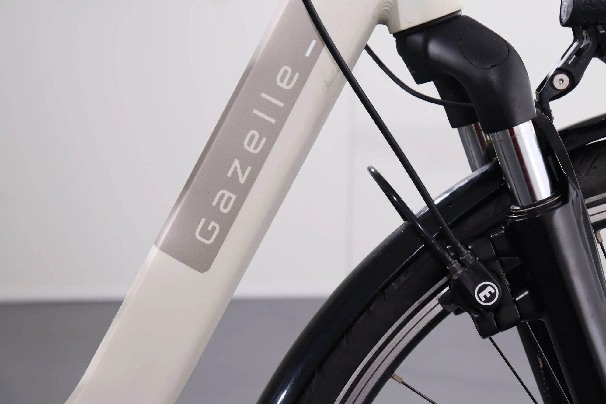 Gazelle PARIS C7 HMB - Image 10