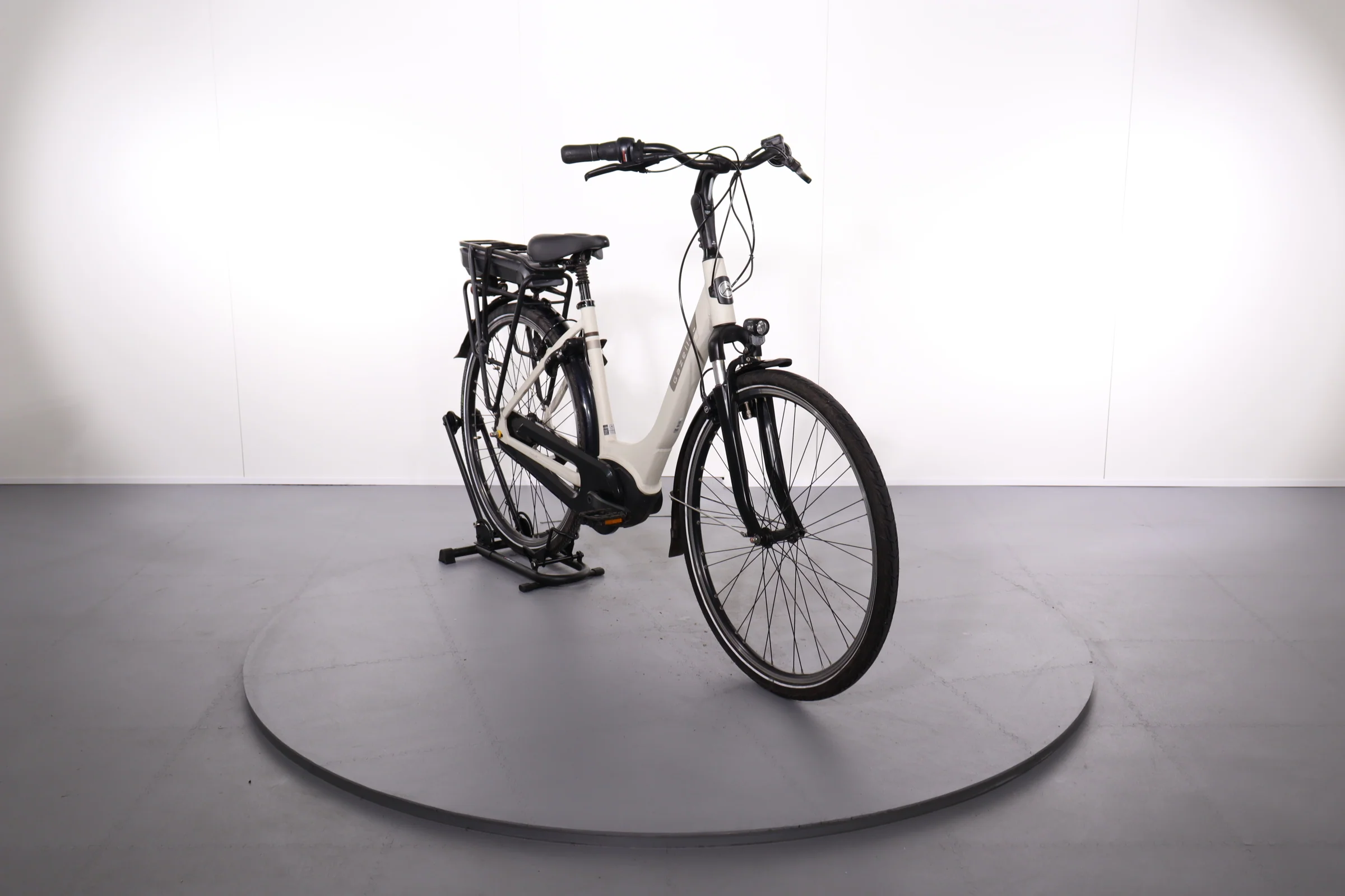 Gazelle PARIS C7 HMB - Image 2