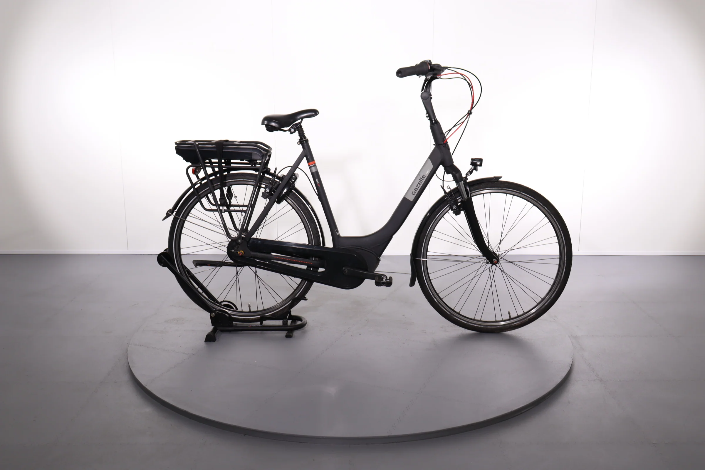 Gazelle PARIS C7+ HMB