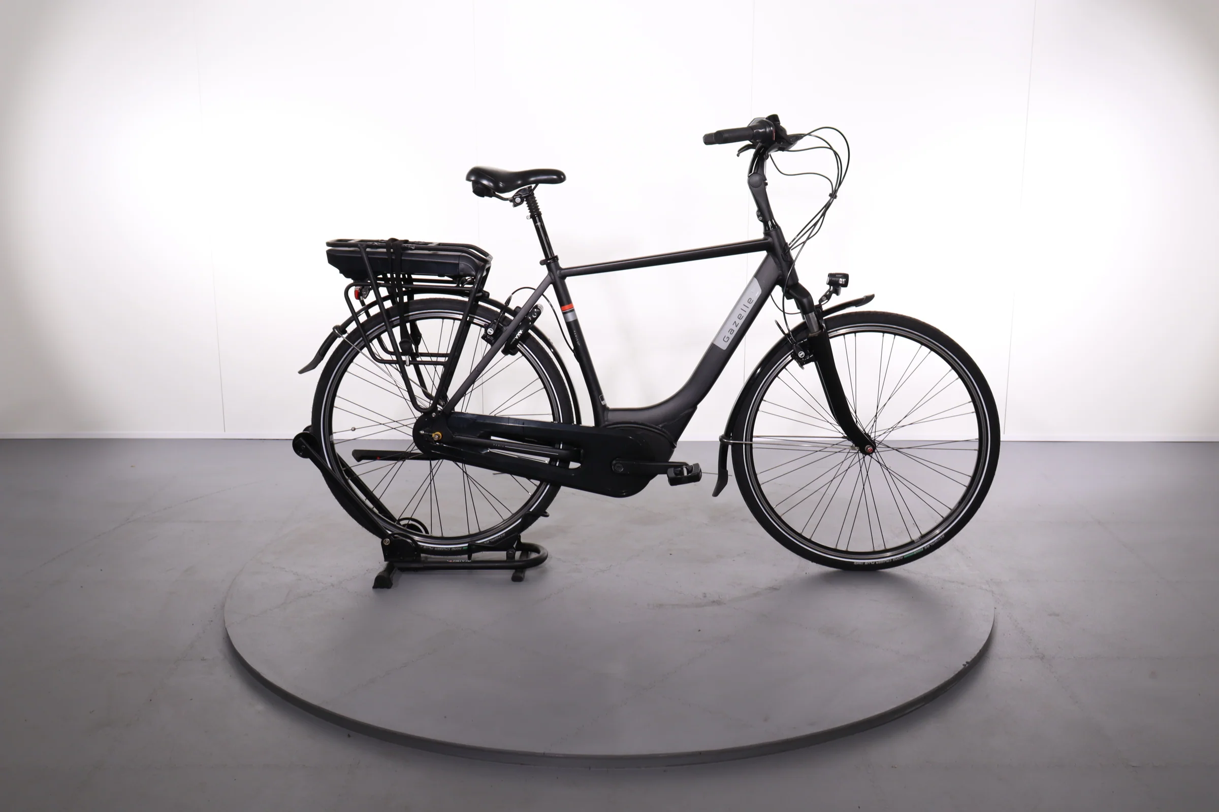 Gazelle PARIS C7+ HMB