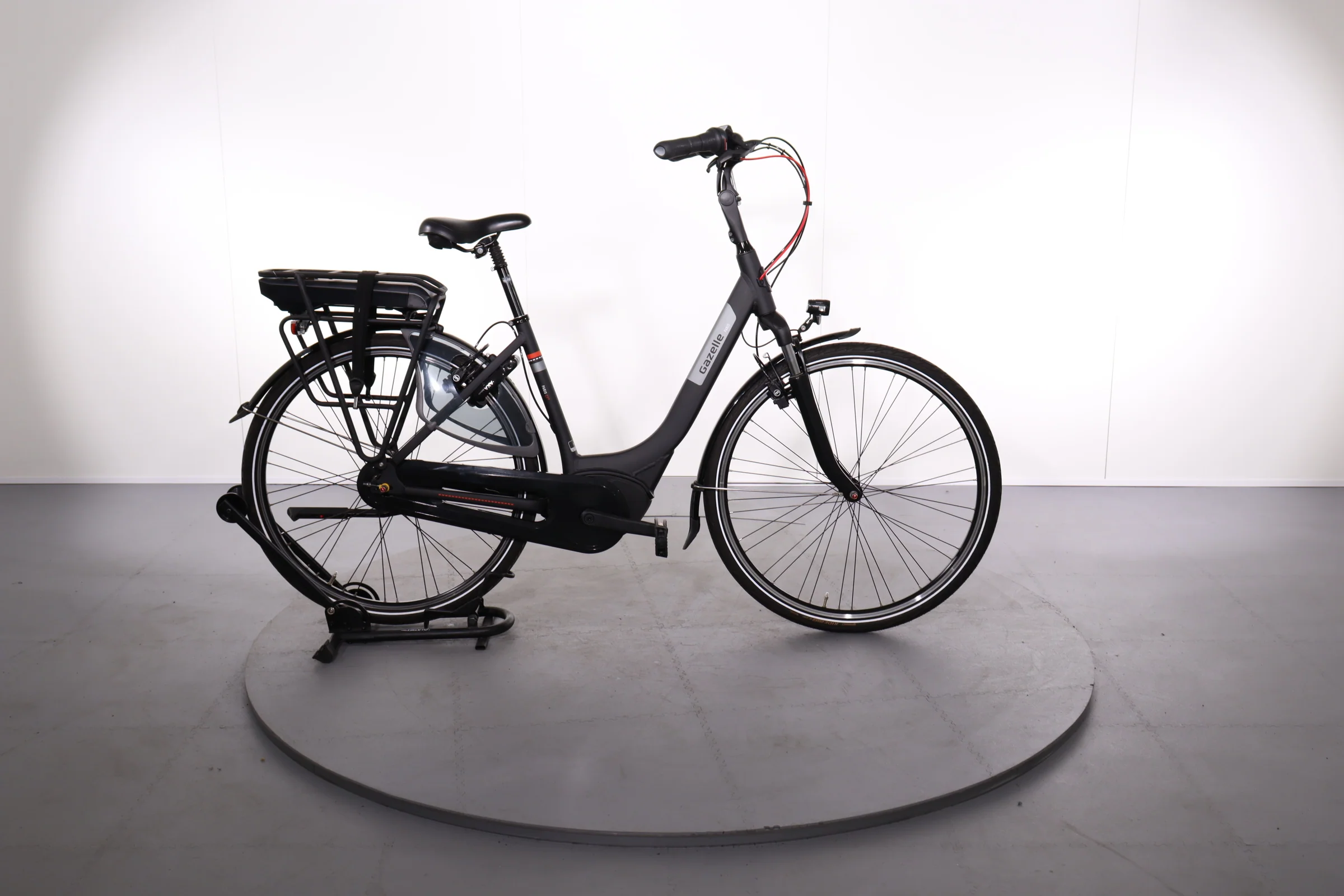Gazelle PARIS C7+ HMB