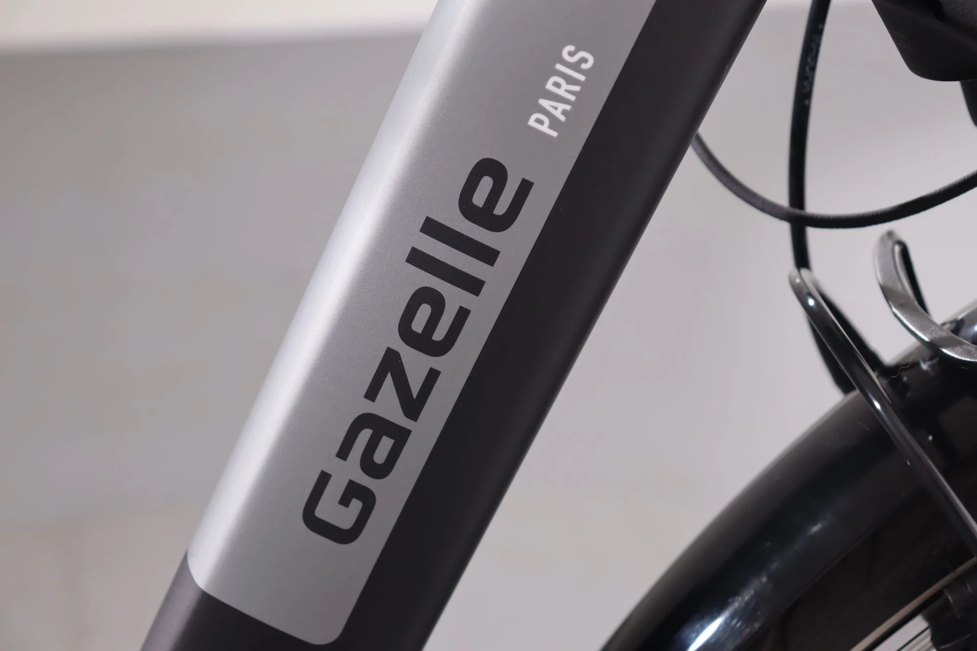 Gazelle PARIS C7+ HMB - Image 12