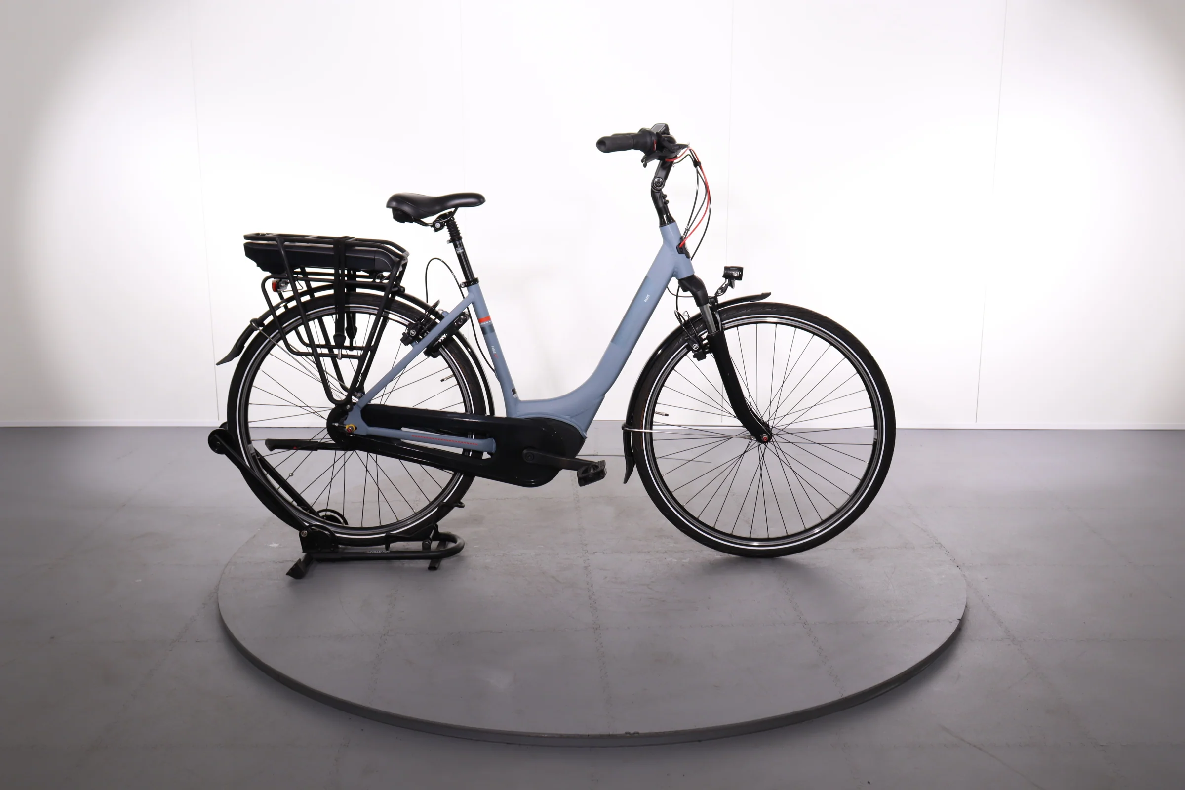 Gazelle PARIS C7 HMB