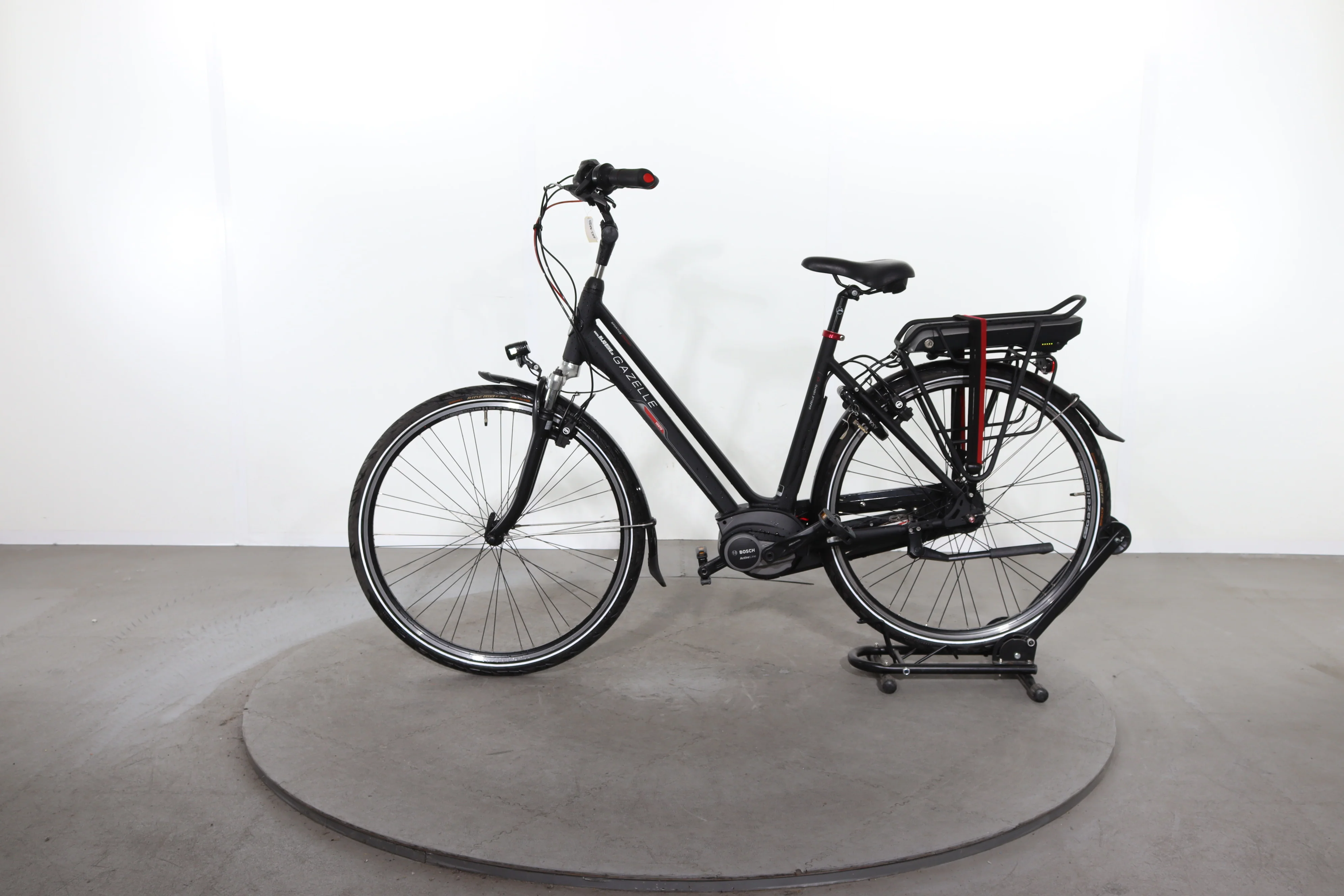 Gazelle Vento C7 - Image 4