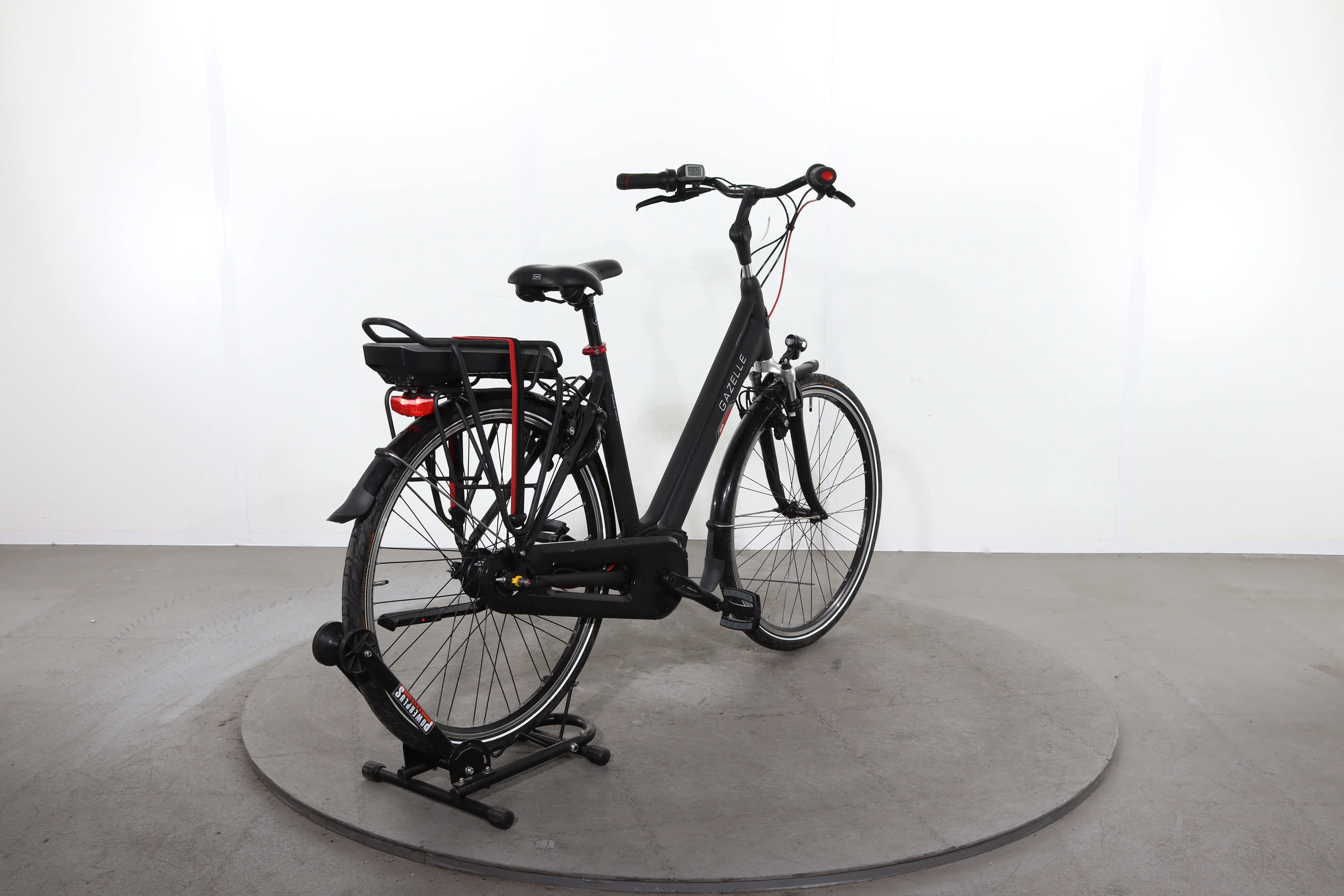 Gazelle Vento C7 - Image 6