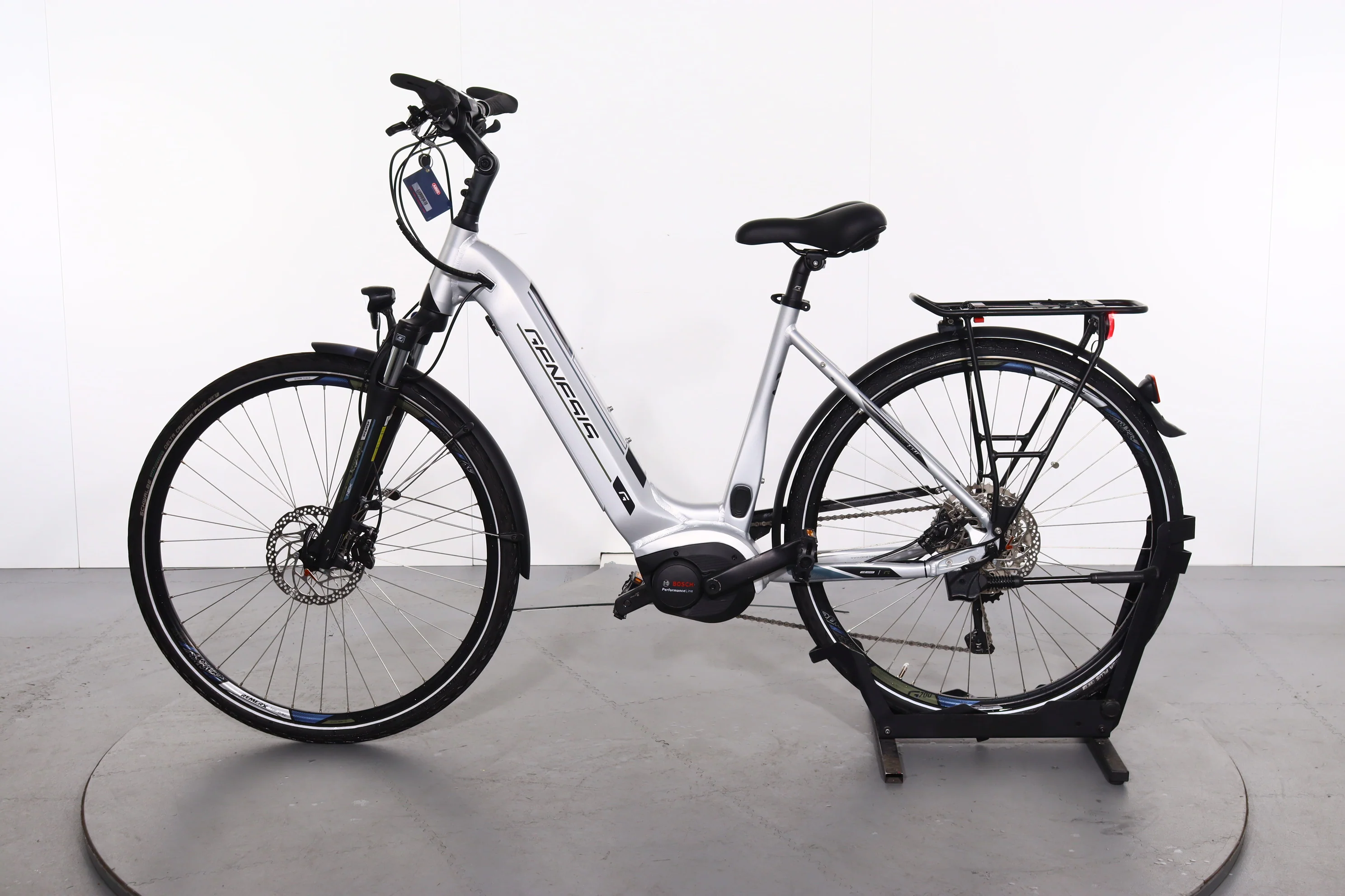 Genesis E-Touring 2.1 PT - Image 4