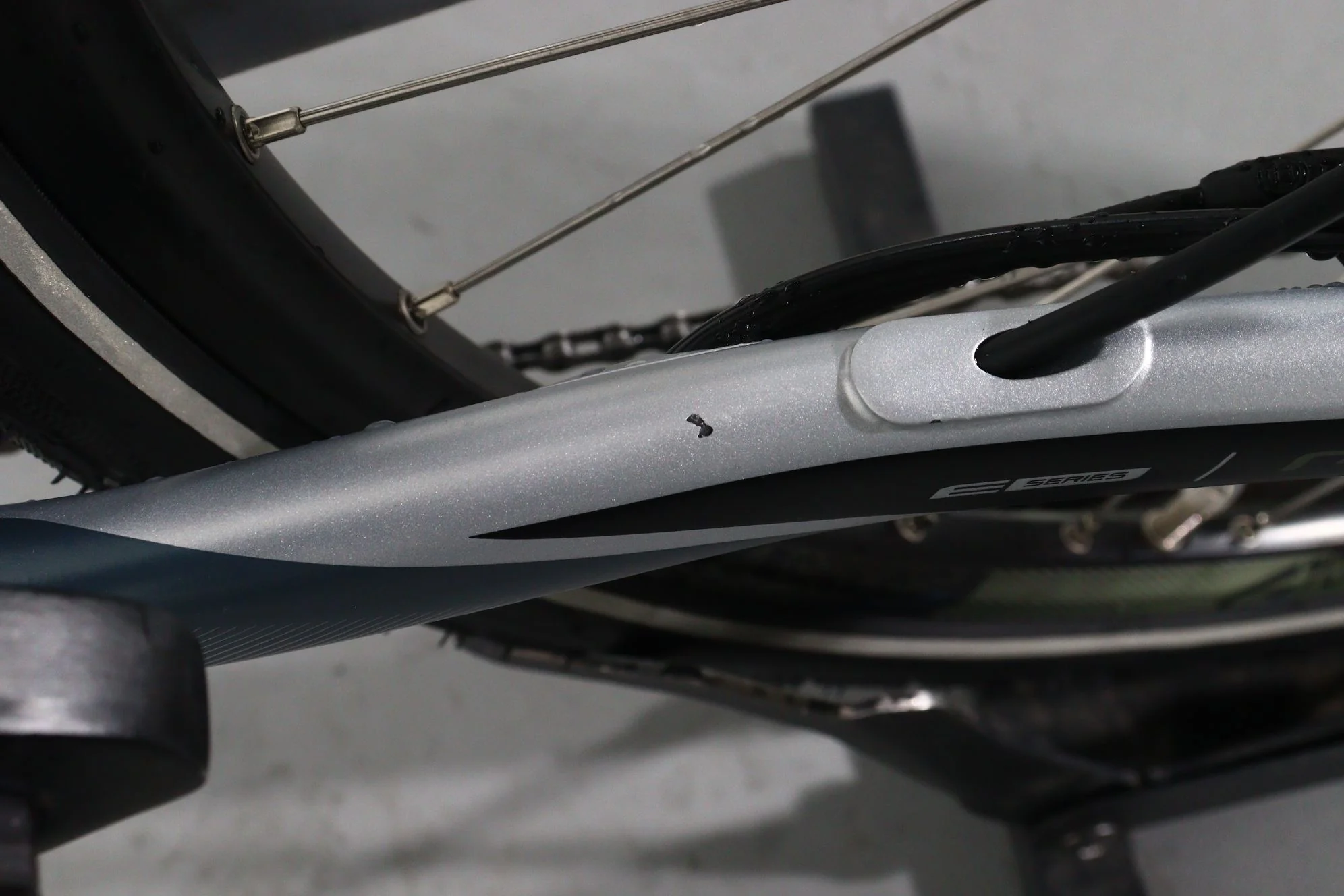 Genesis E-Touring 2.1 PT - Image 9