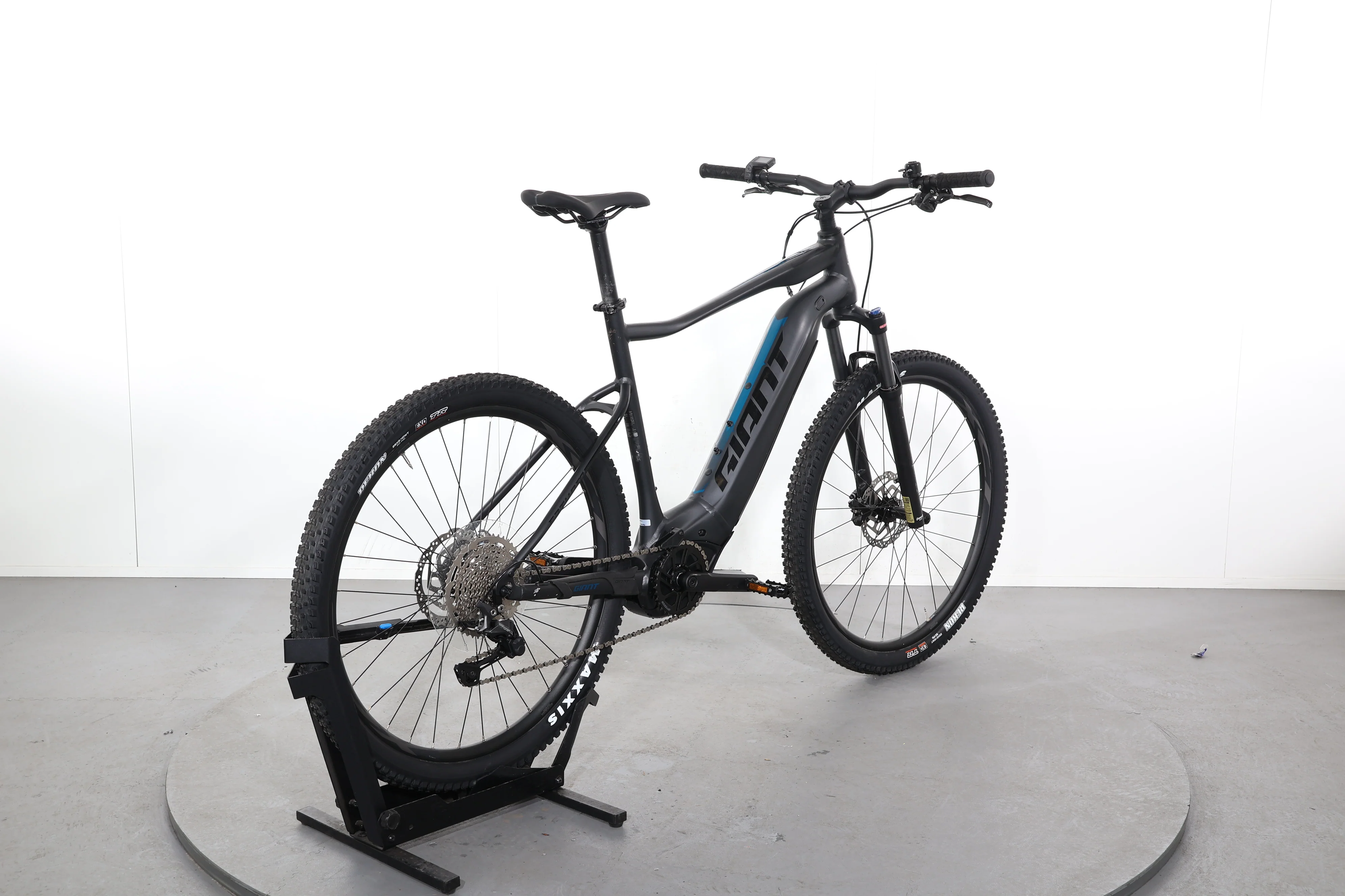 Giant FATHOM E+ 2 29ER - Image 6