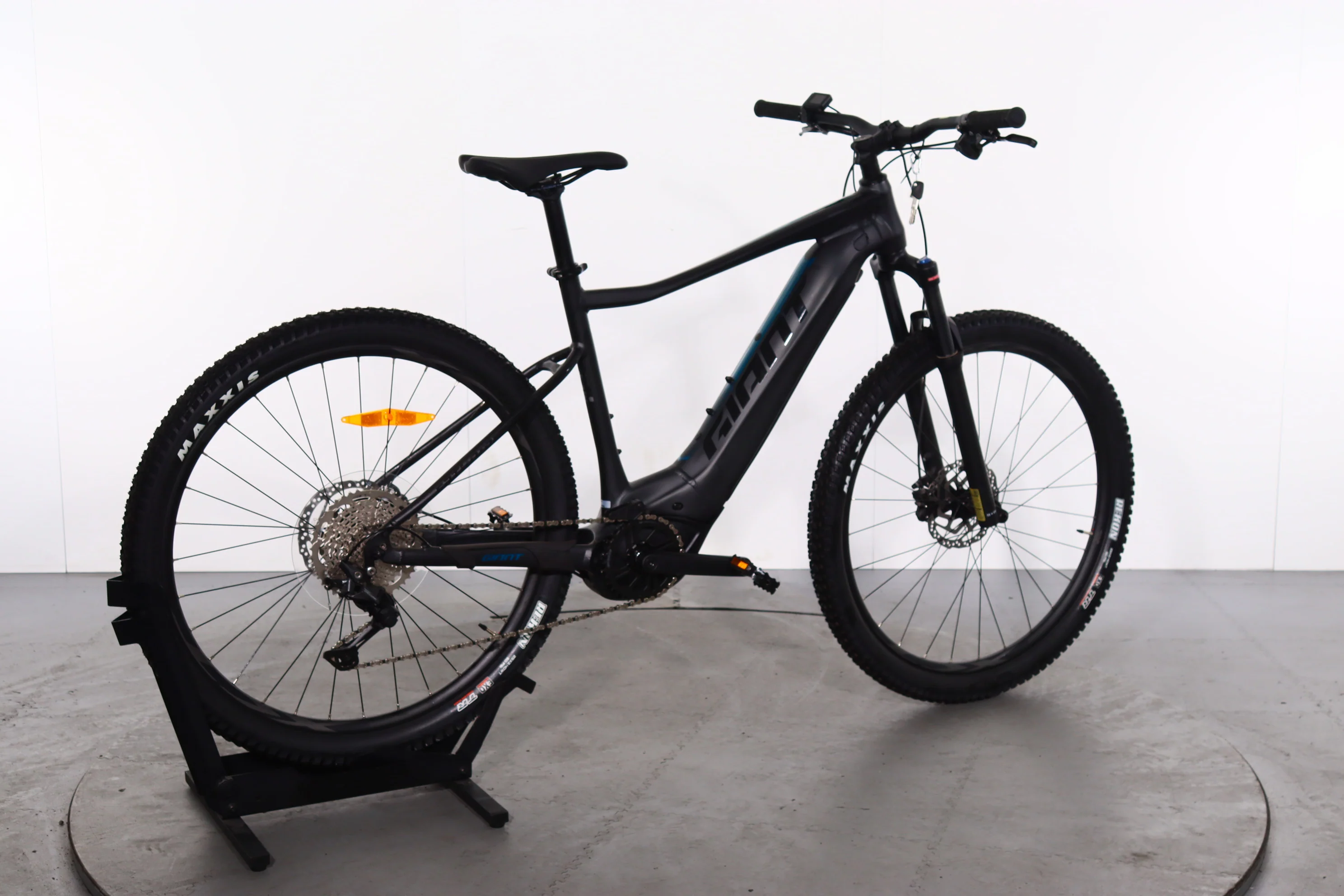 Giant FATHOM E+ 2 - Image 6