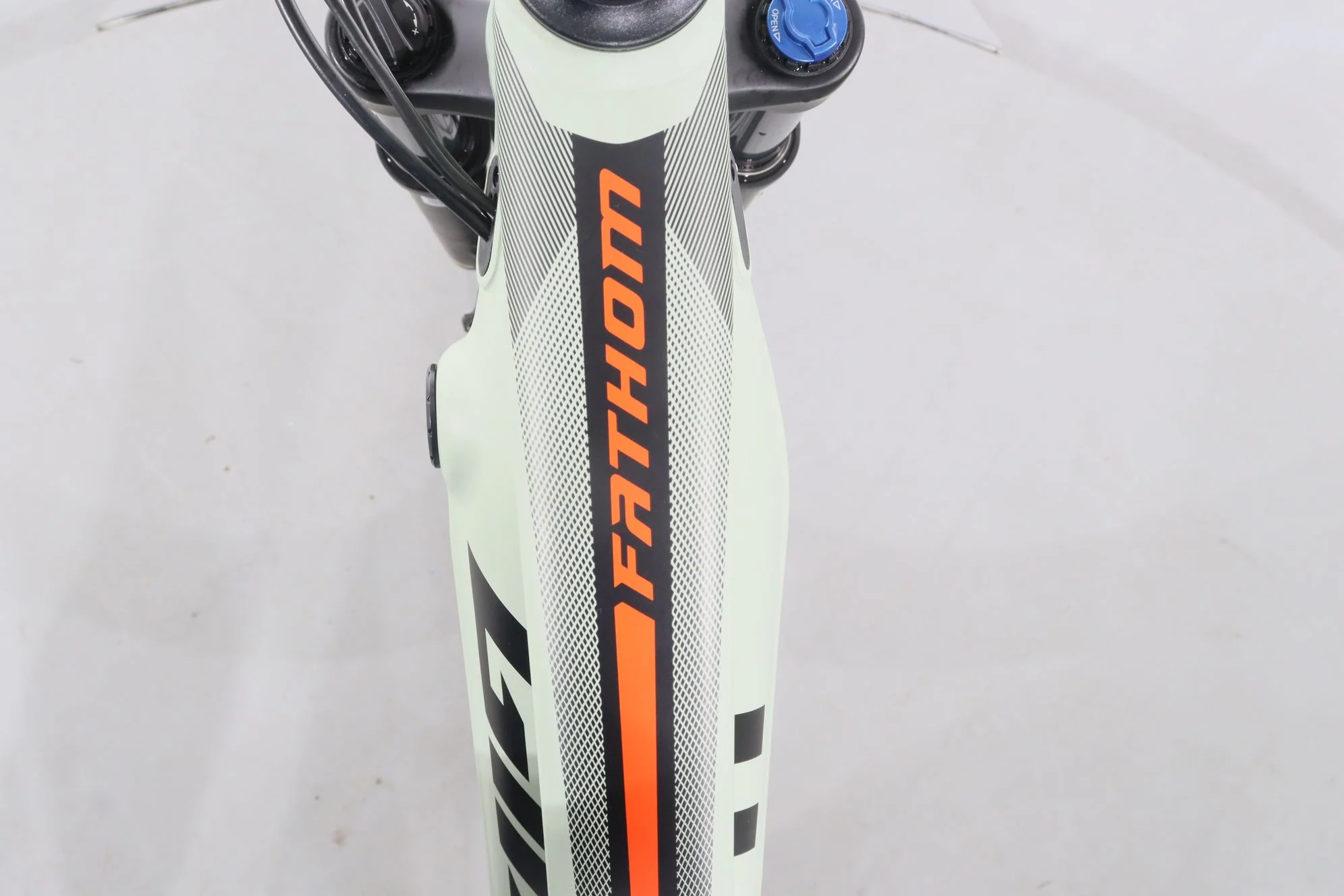 Giant FATHOM E+ 2 - Image 9
