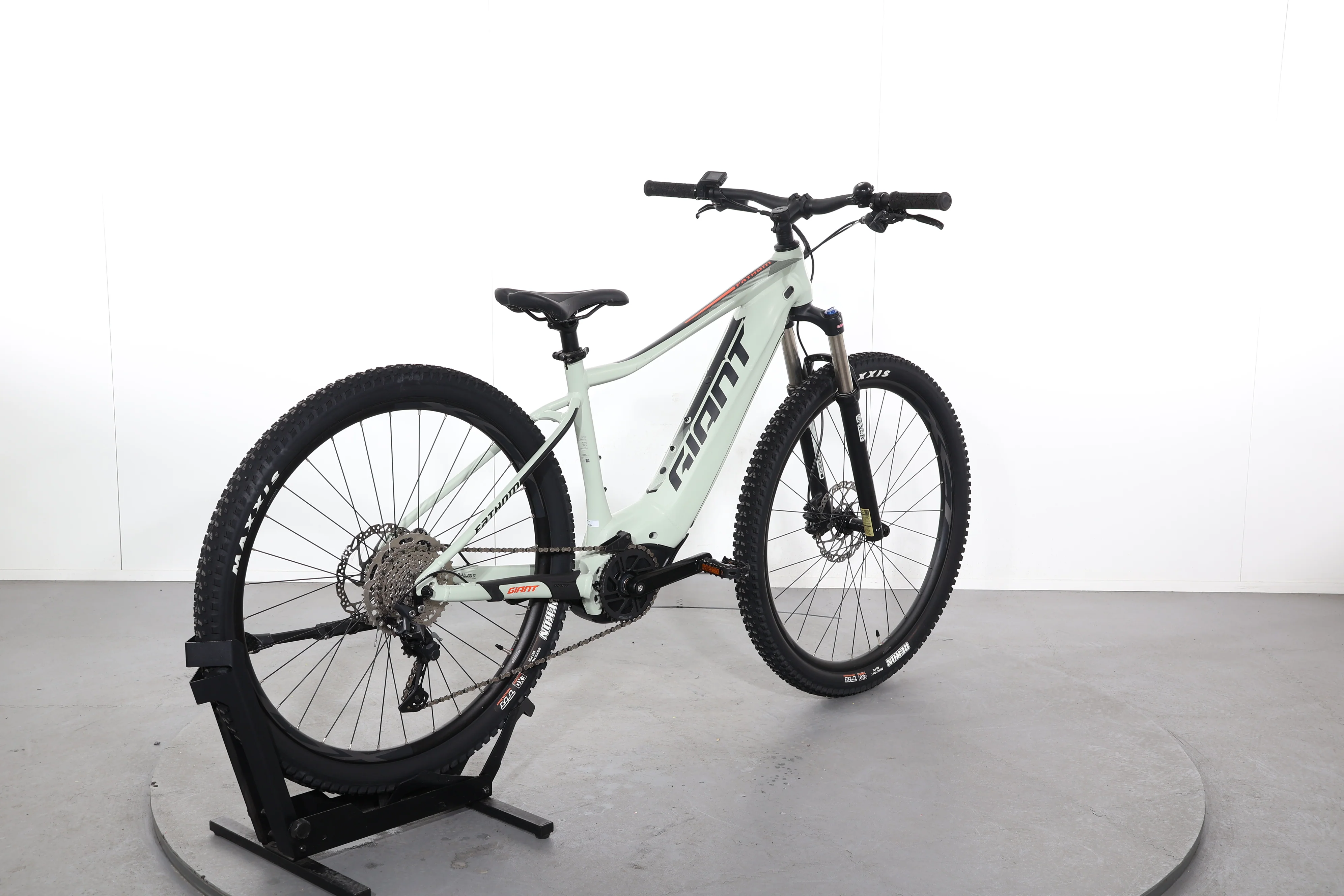 Giant FATHOM E+ 2 - Image 6