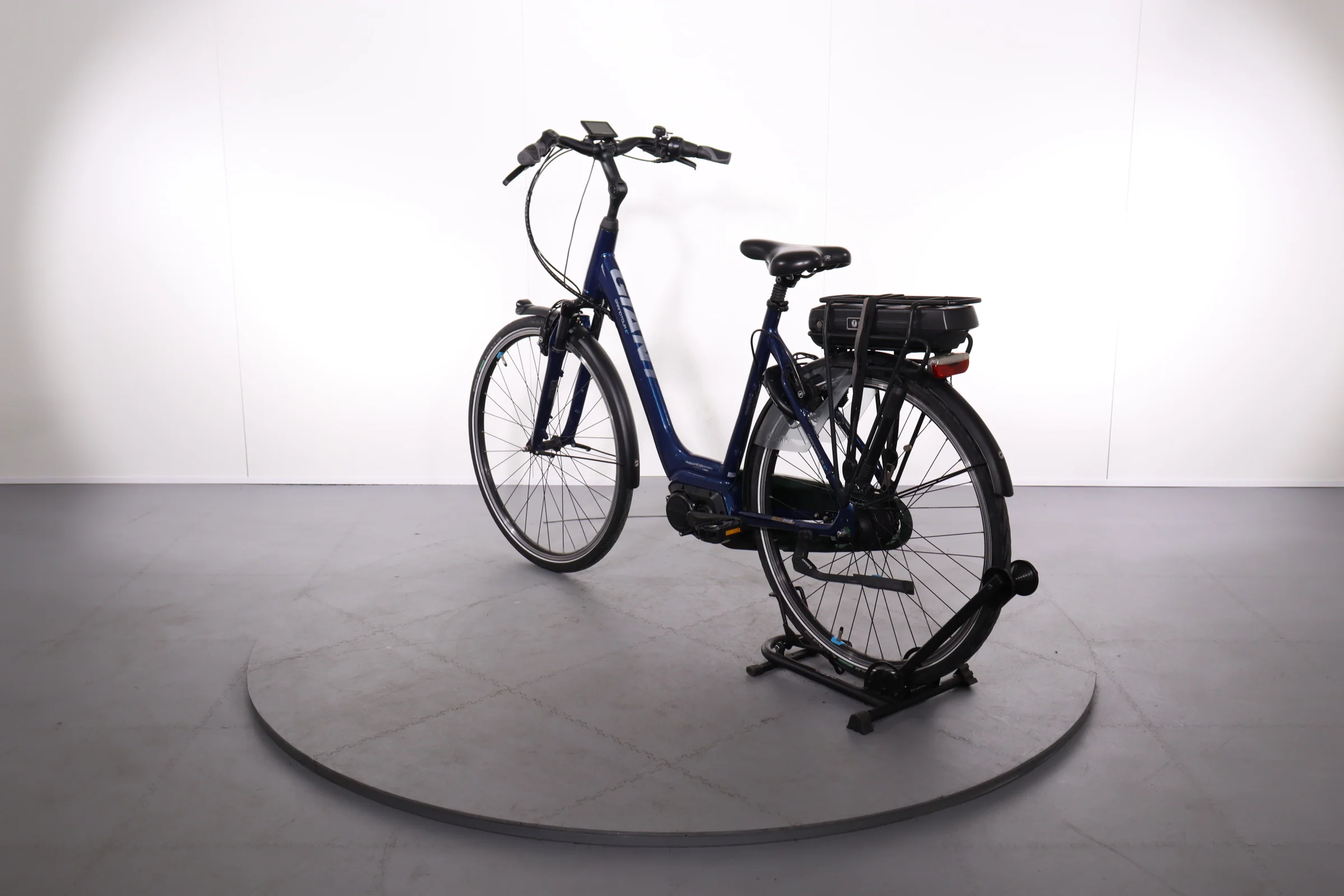 Giant Giant Grandtour e+ - Image 5