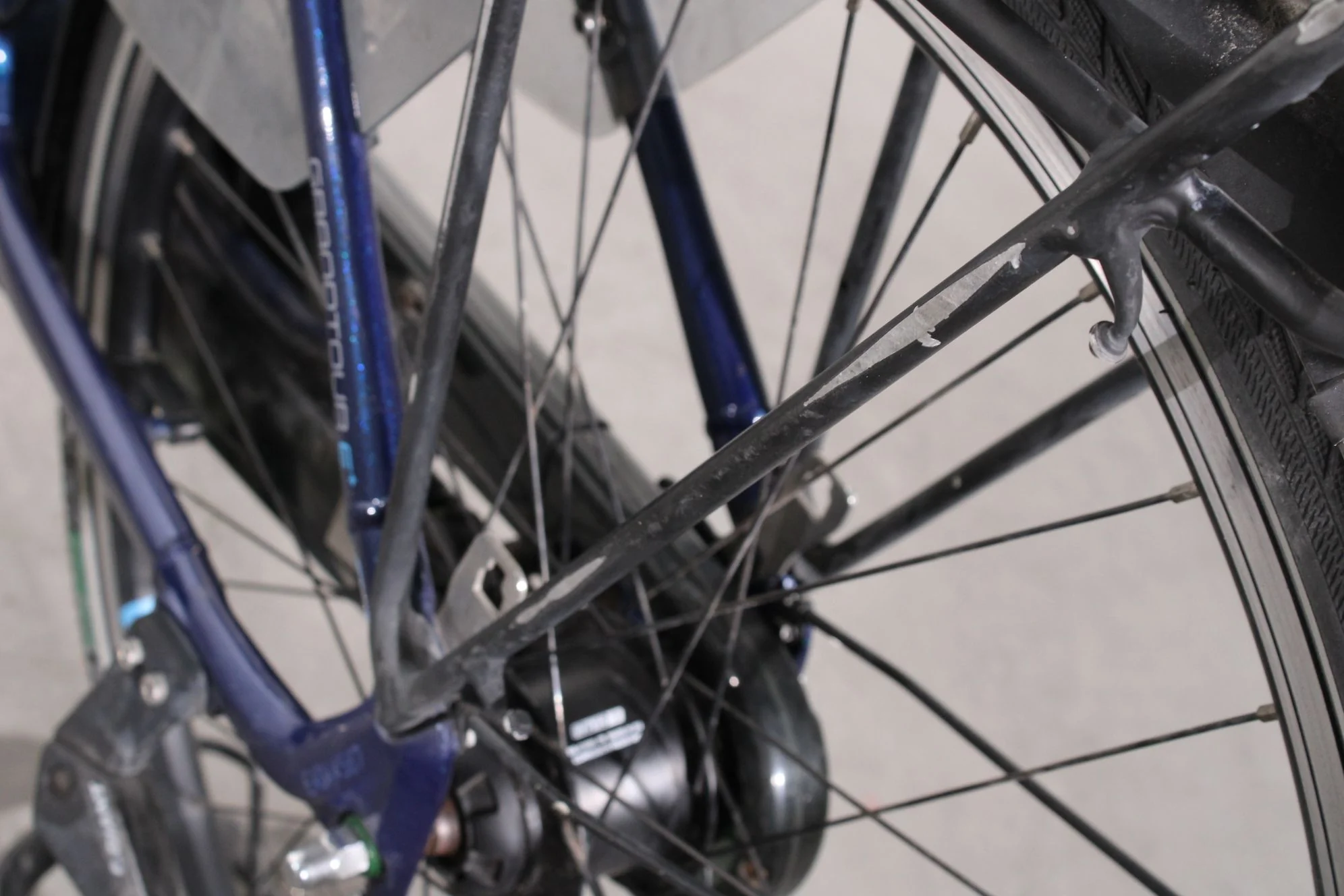 Giant GrandTour E+2 - Image 12