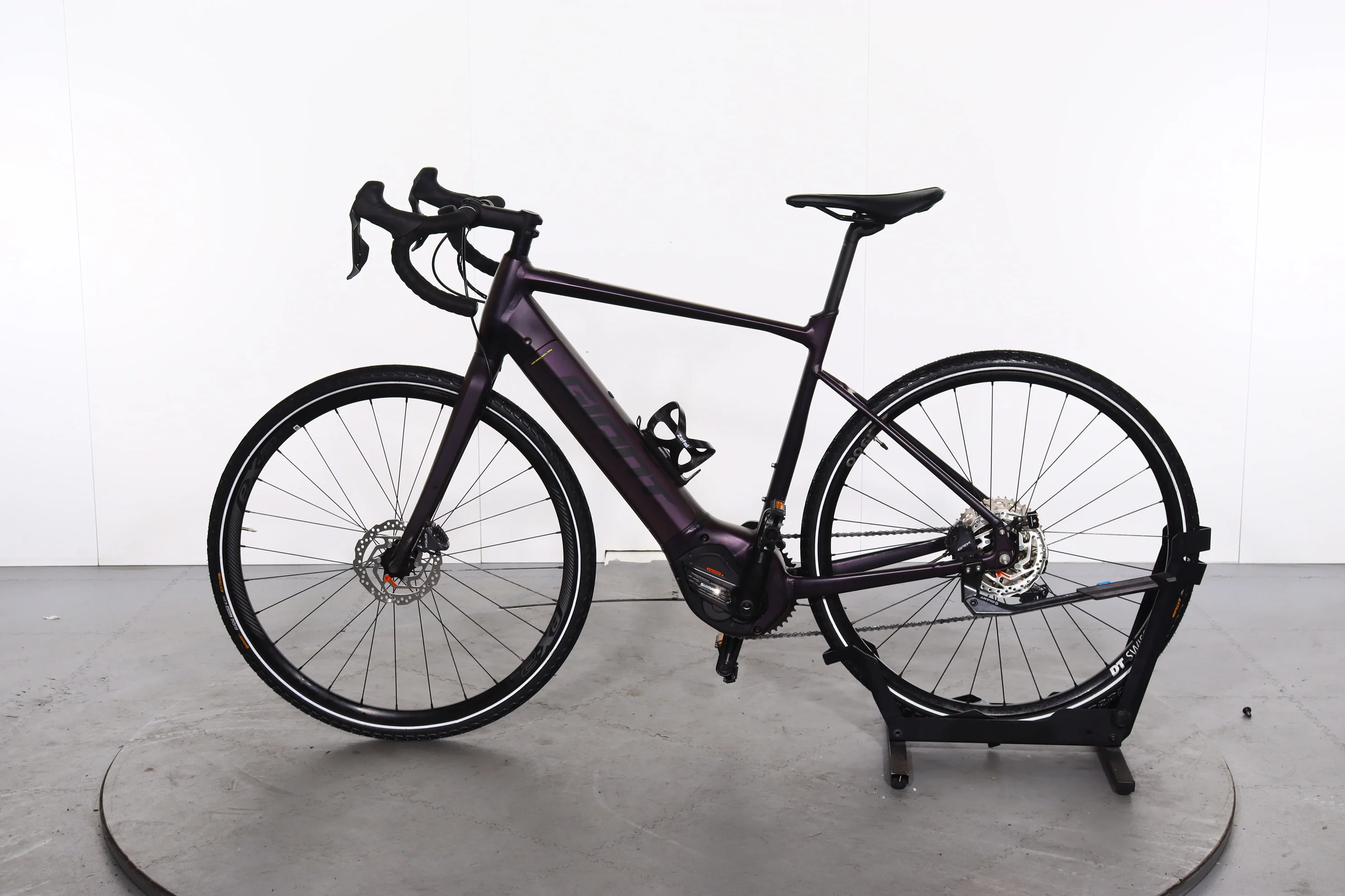 Giant Revolt E+ - Image 5