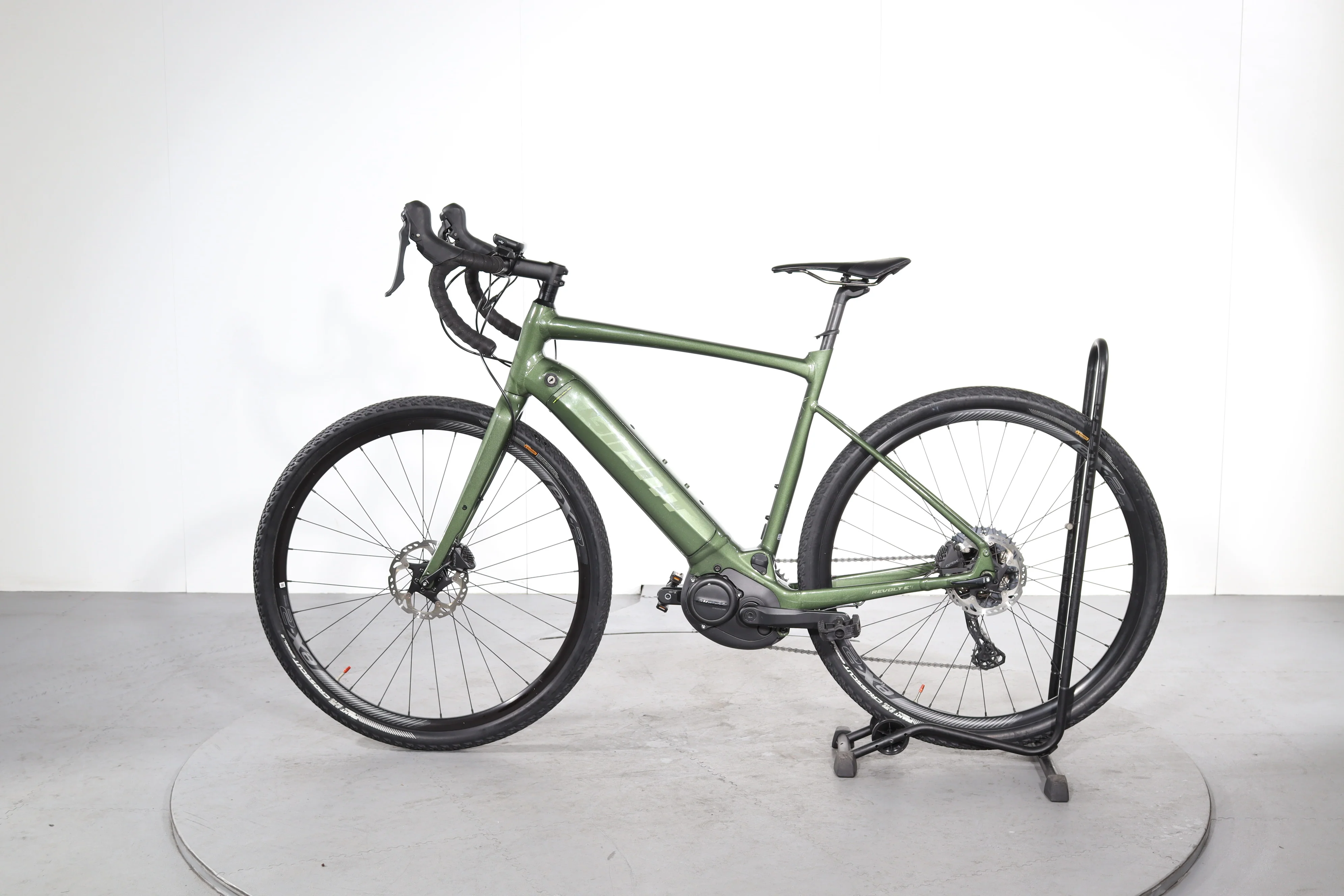 Giant REVOLT E+ - Image 4