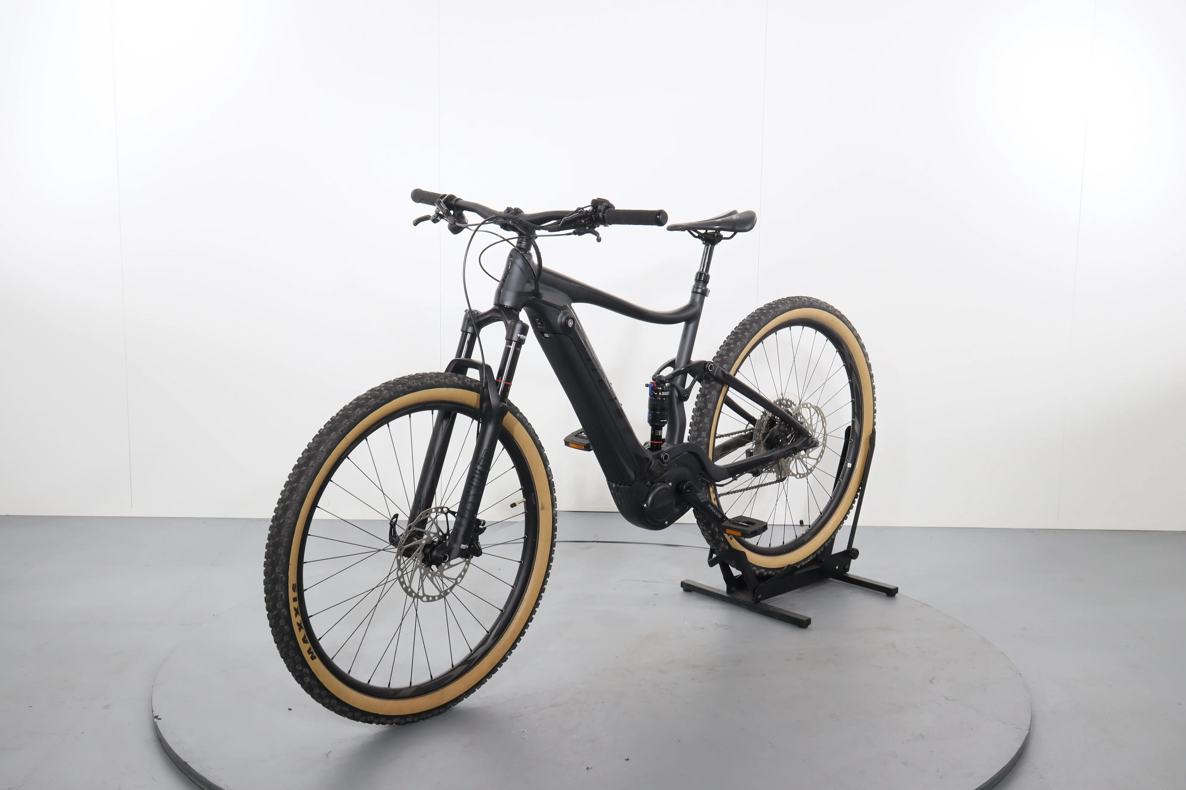 Giant Stance E+ 0 Pro - Image 3