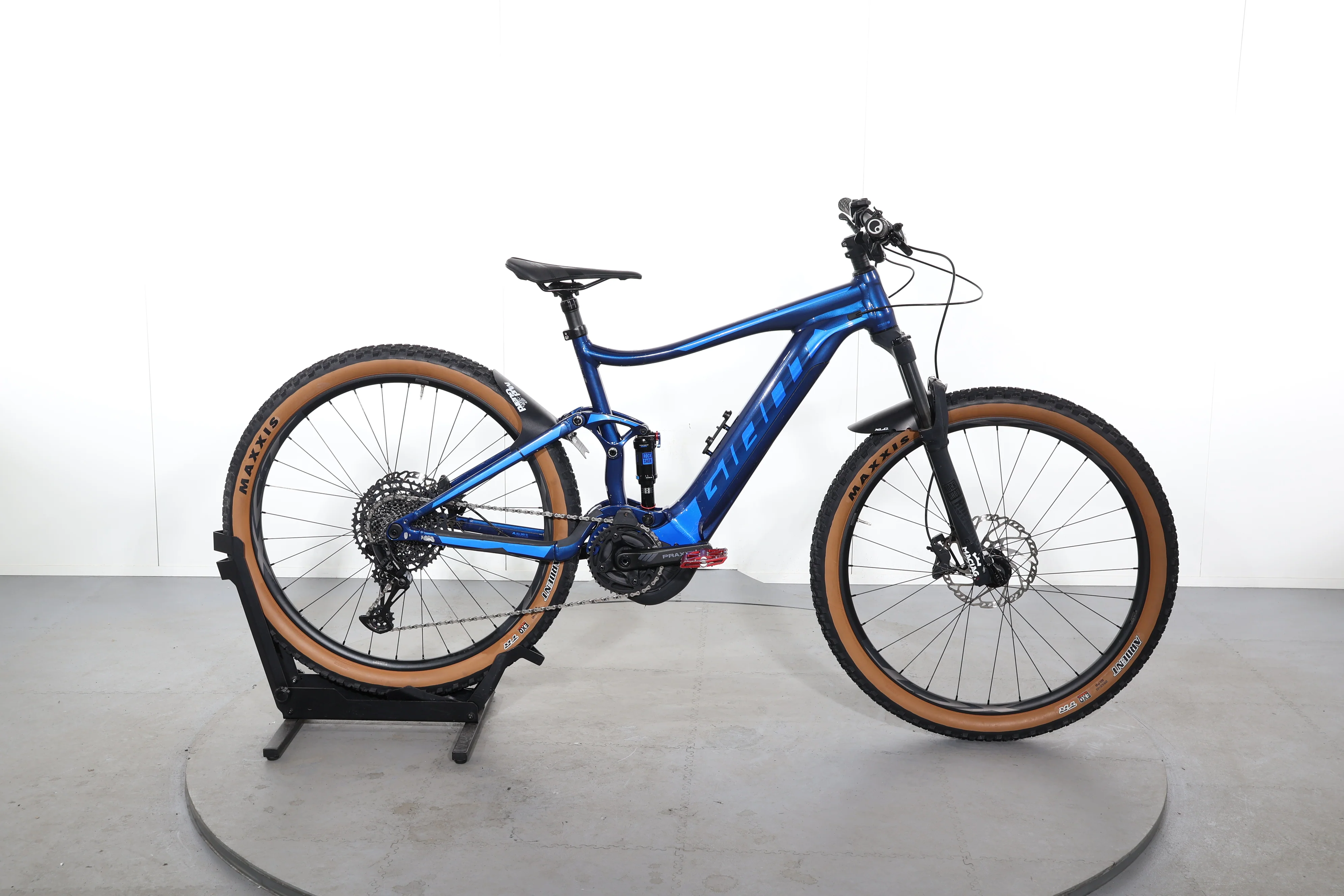 Giant STANCE E+ 1 PRO