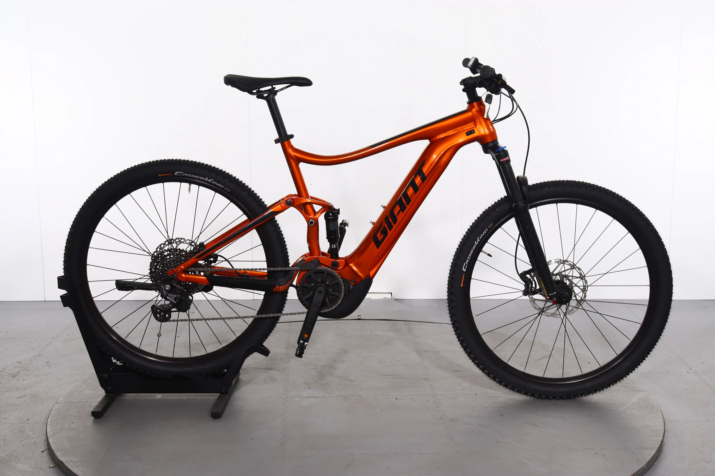 Giant Stance E+ 2