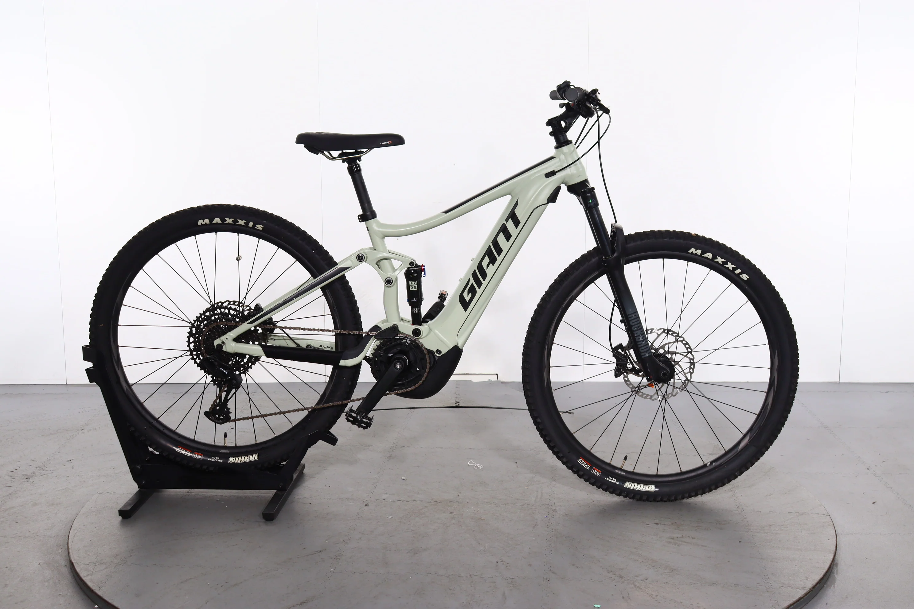 Giant Stance E+1