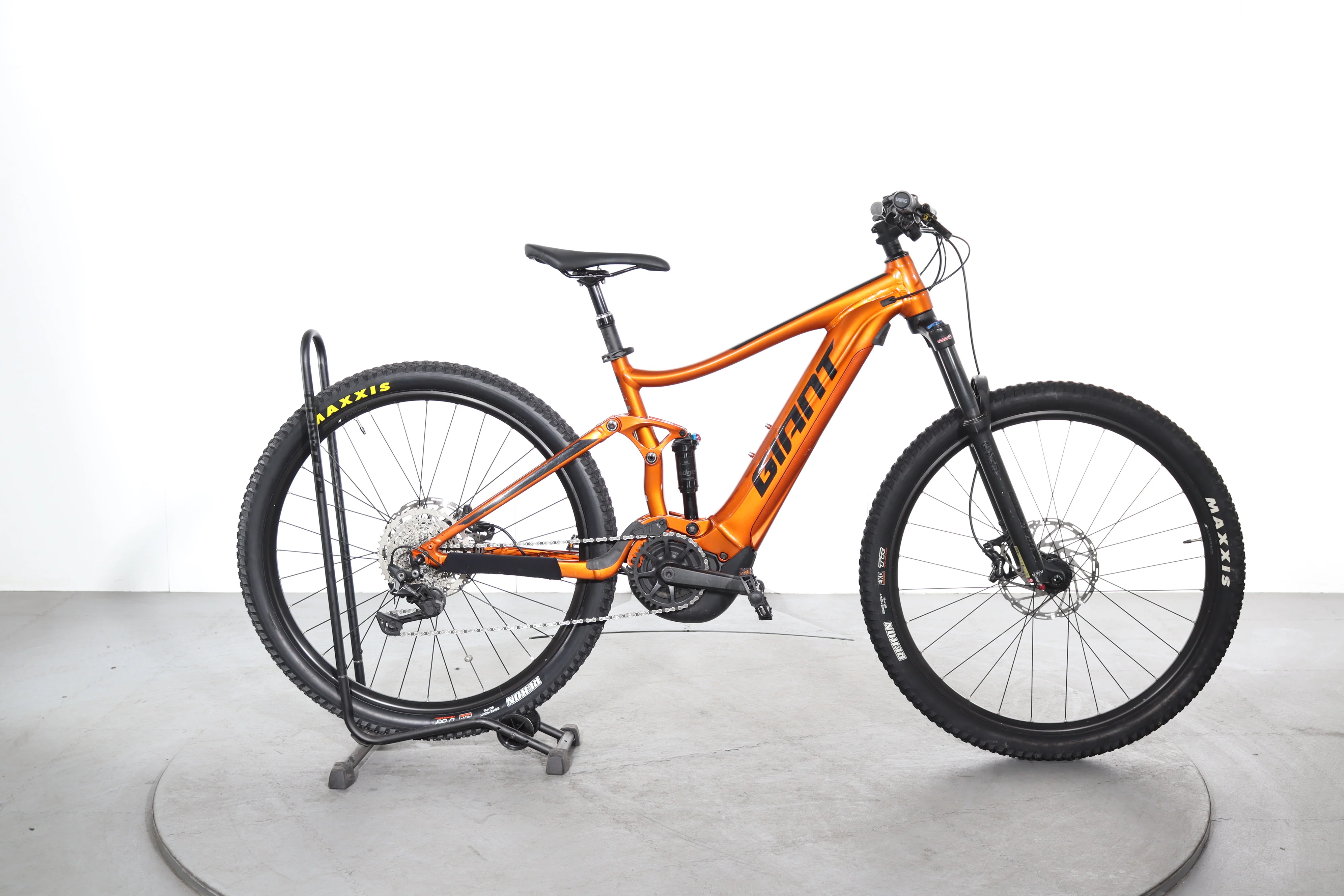Giant Stance E+2