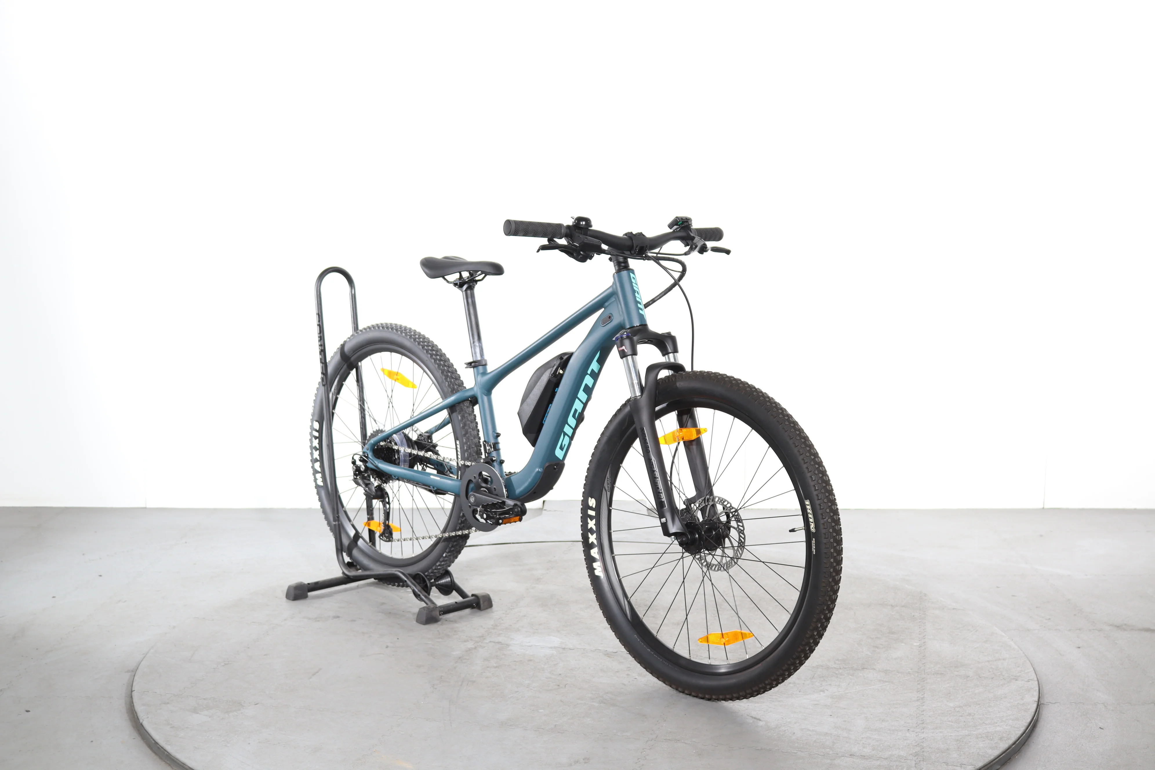 Giant Talon E+ Junior 26 - Image 2