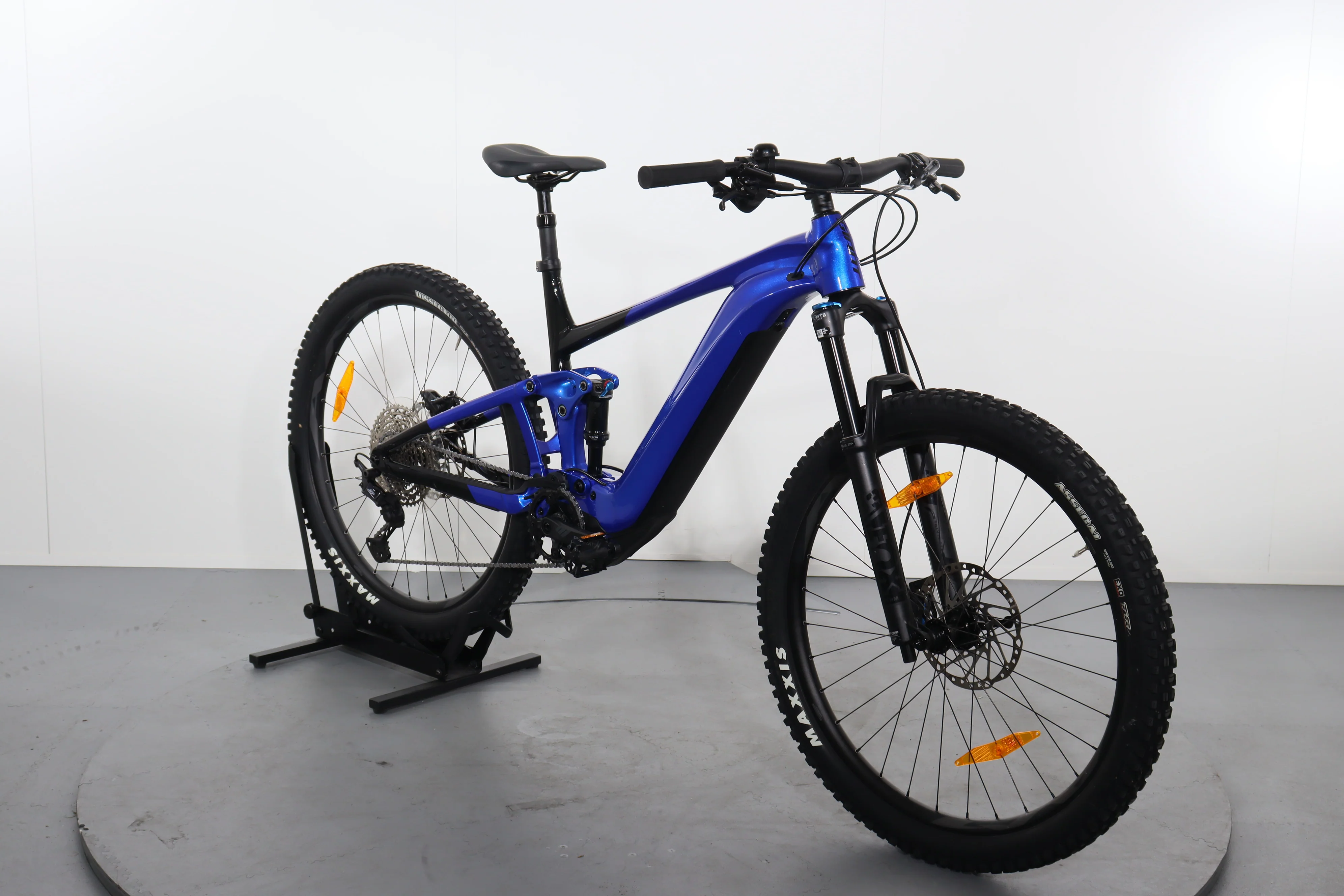 Giant Trance X E+2 - Image 2