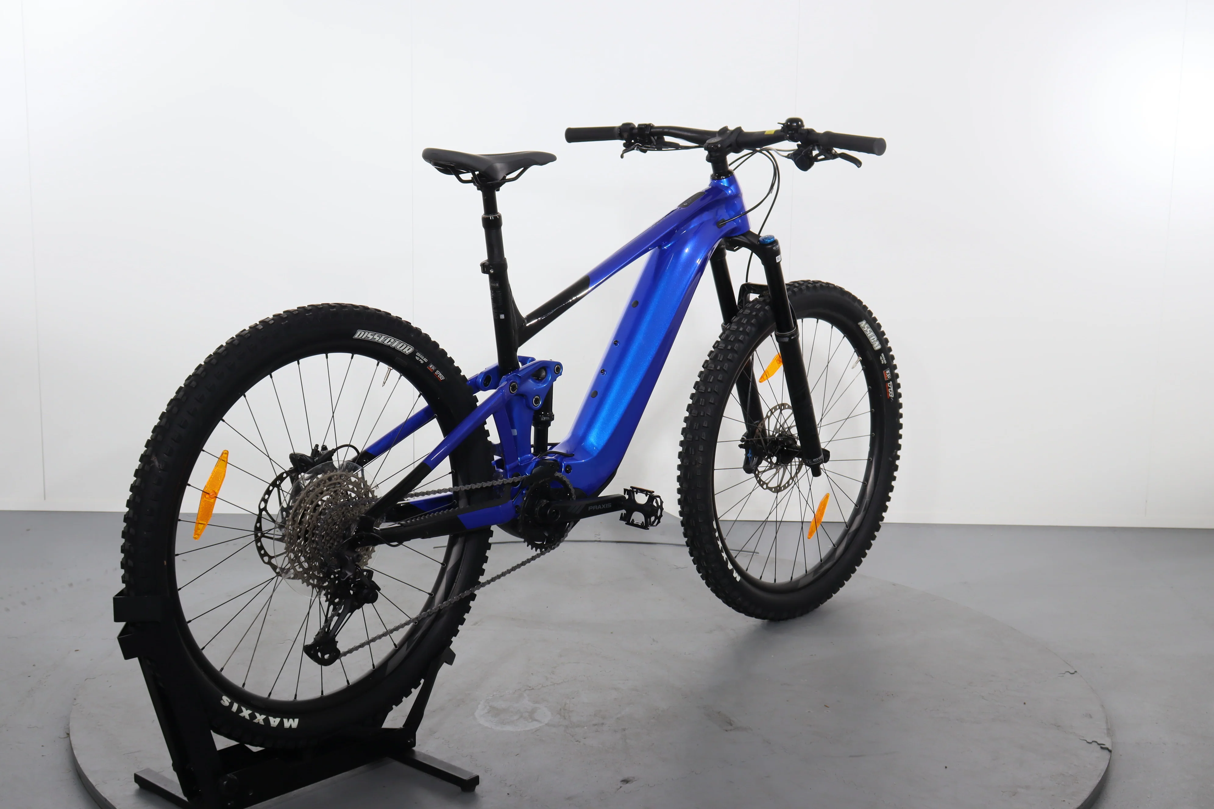 Giant Trance X E+2 - Image 6
