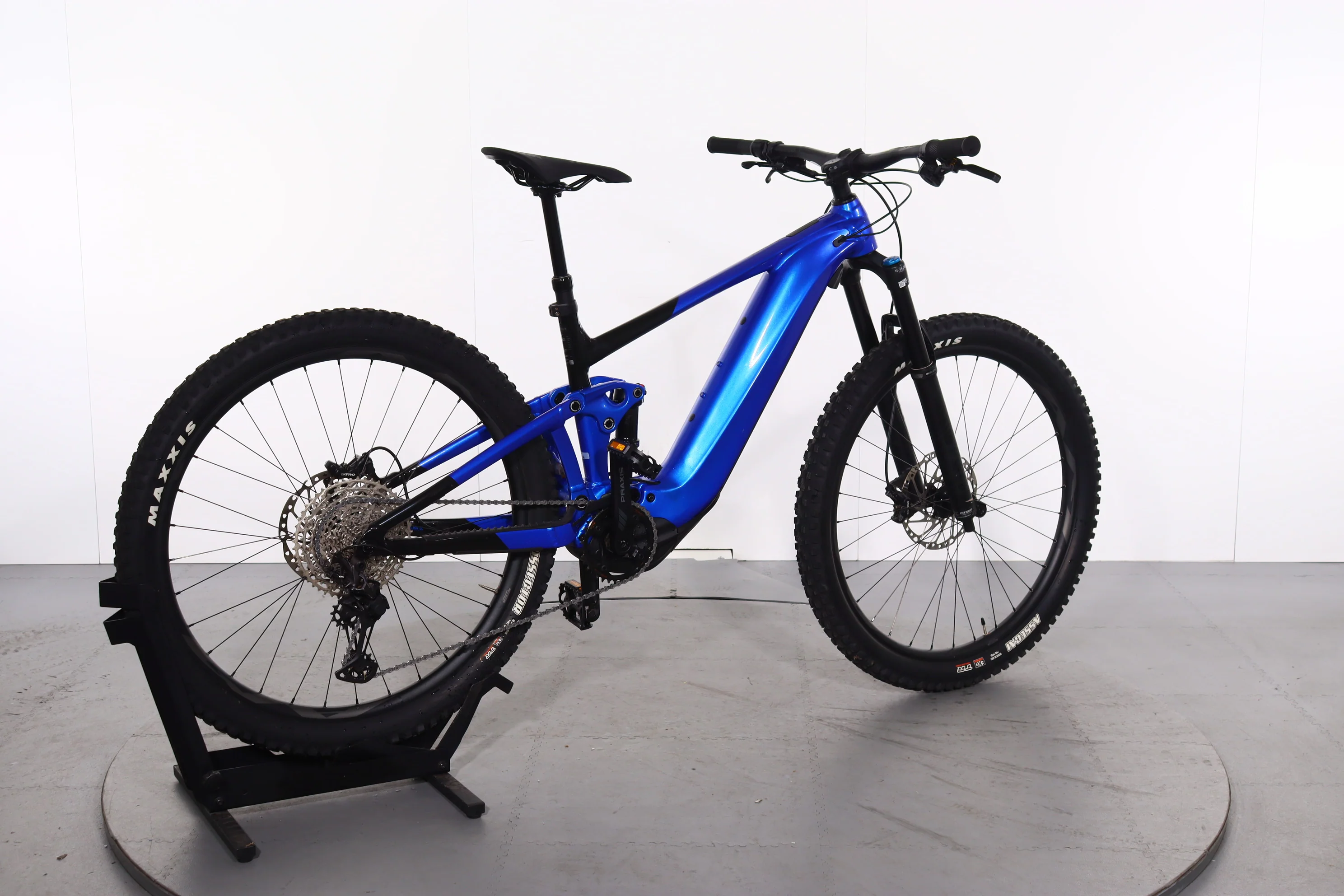 Giant Trance X E+2 - Image 3