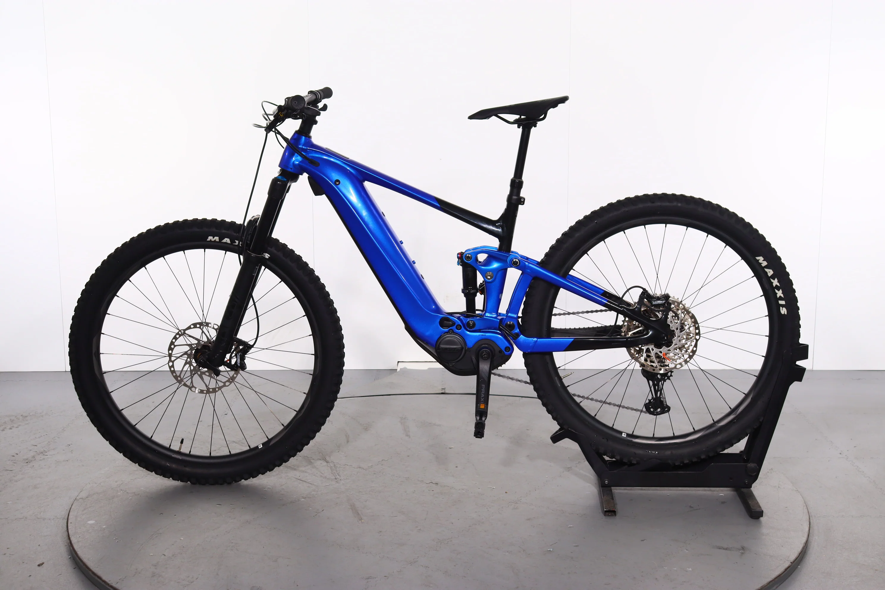 Giant Trance X E+2 - Image 6