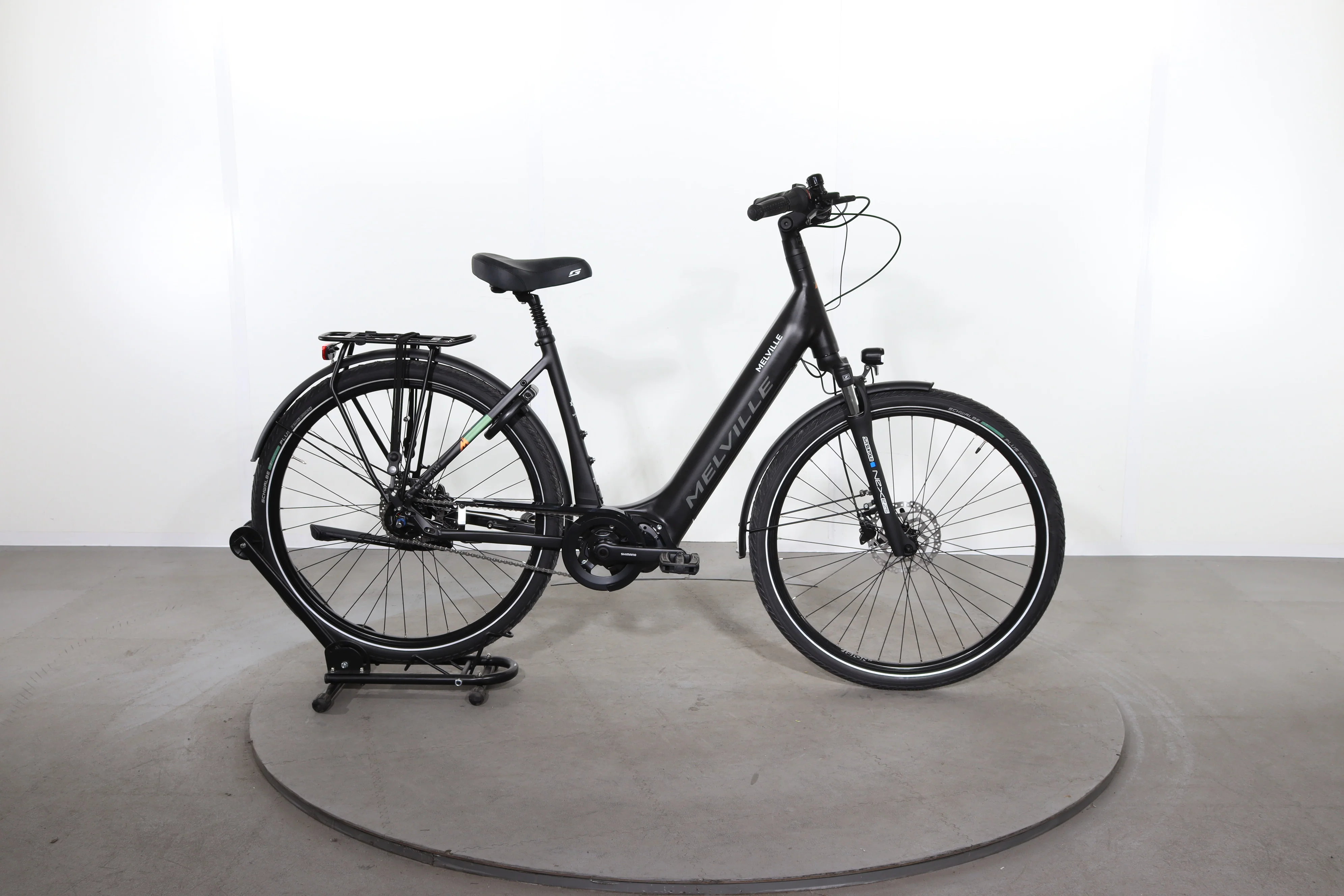 Granville Melville Nex+