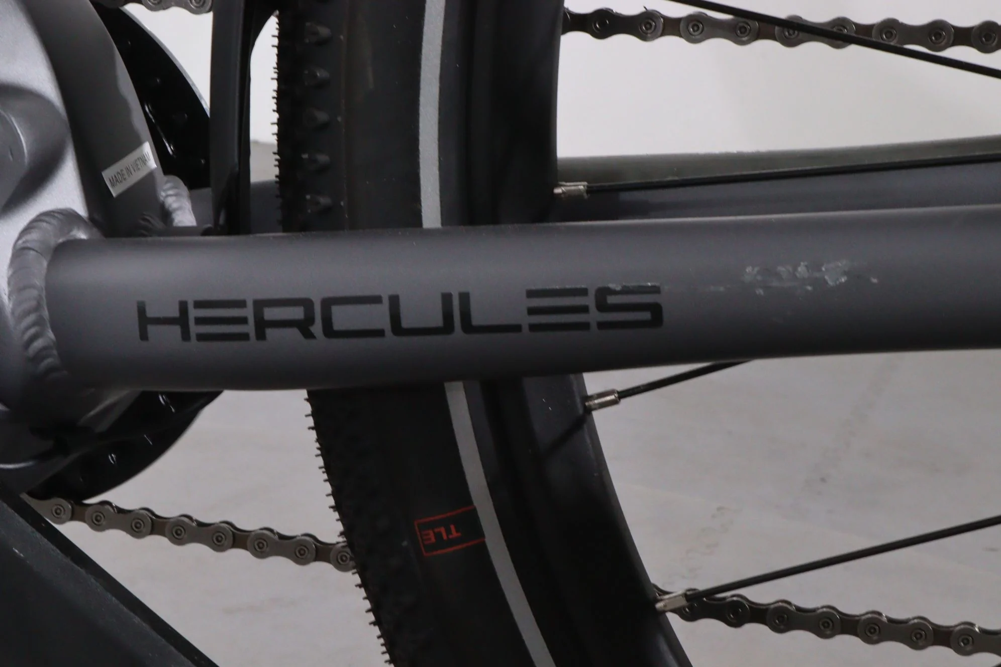 Hercules Pasero SUV i-10 - Image 11